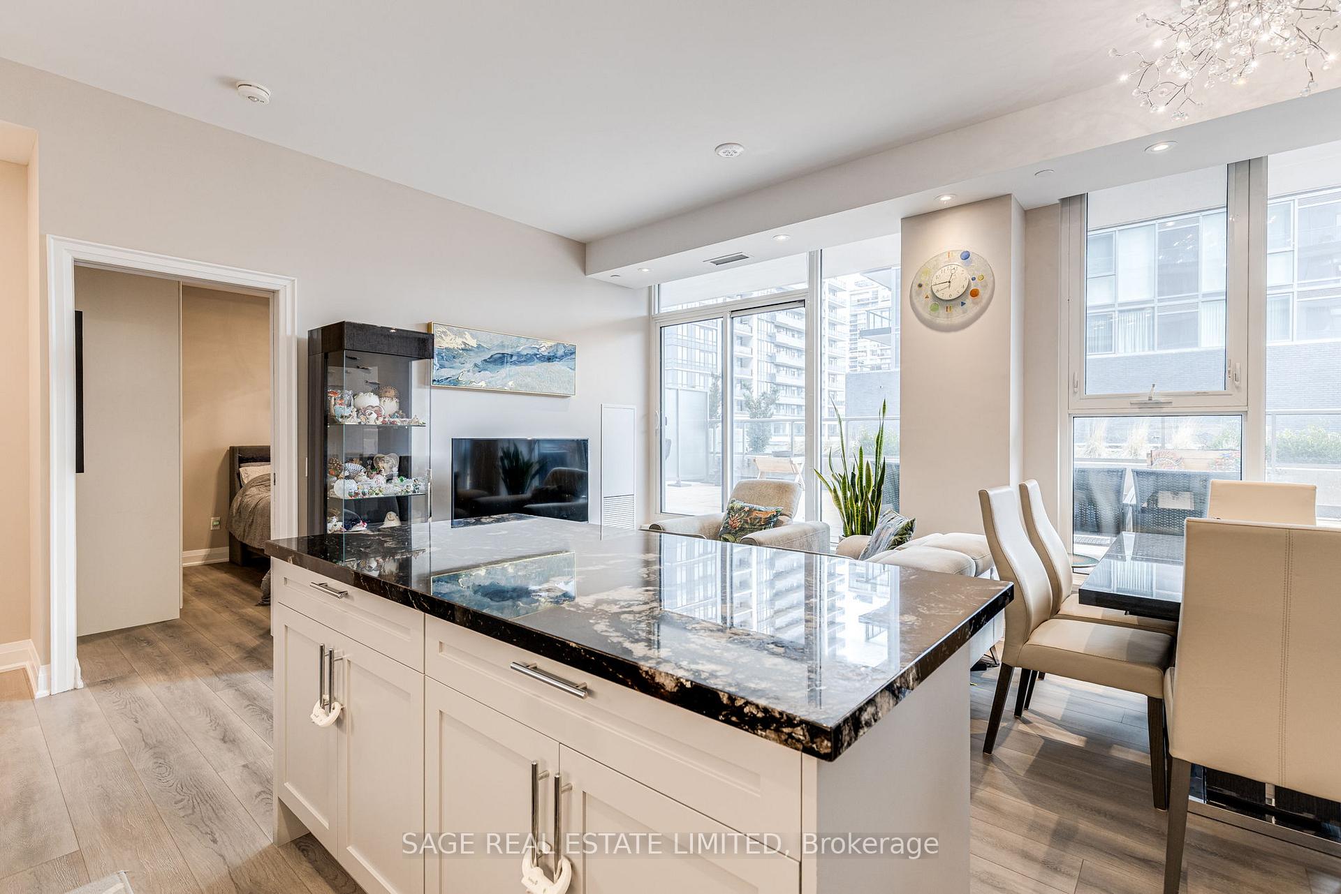 Photo 7 of Unit 216, 10 Gatineau Drive, Vaughan, Beverley Glen — HOMEH