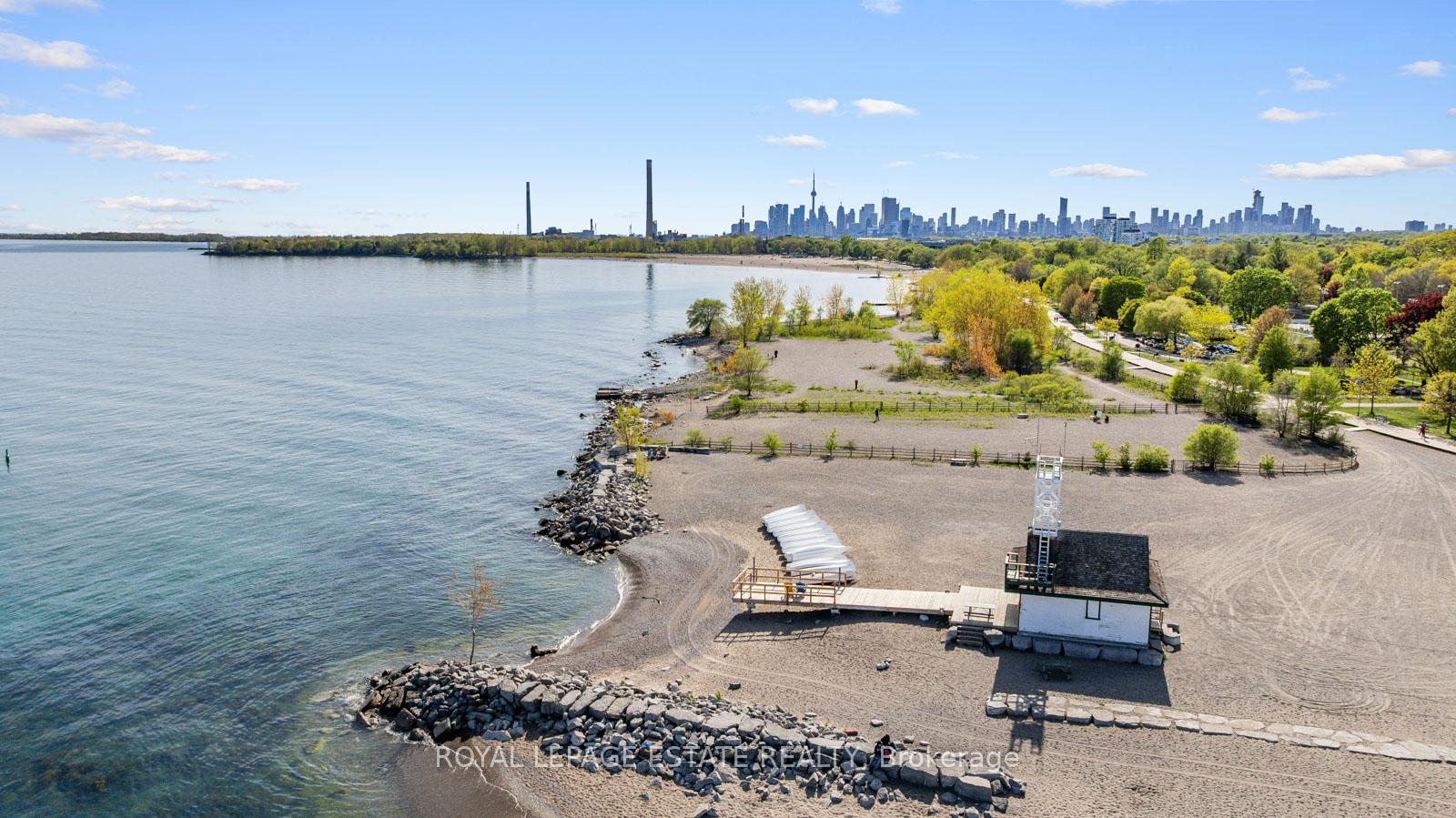 Photo 32 of 8 Violet Avenue, Toronto, The Beaches — HOMEH