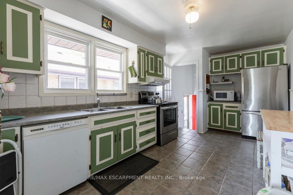 Photo 23 of 272 Upper Paradise Road, Hamilton, Westcliffe — HOMEH
