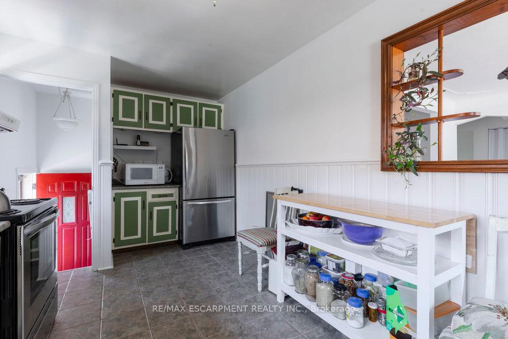 Photo 4 of 272 Upper Paradise Road, Hamilton, Westcliffe — HOMEH