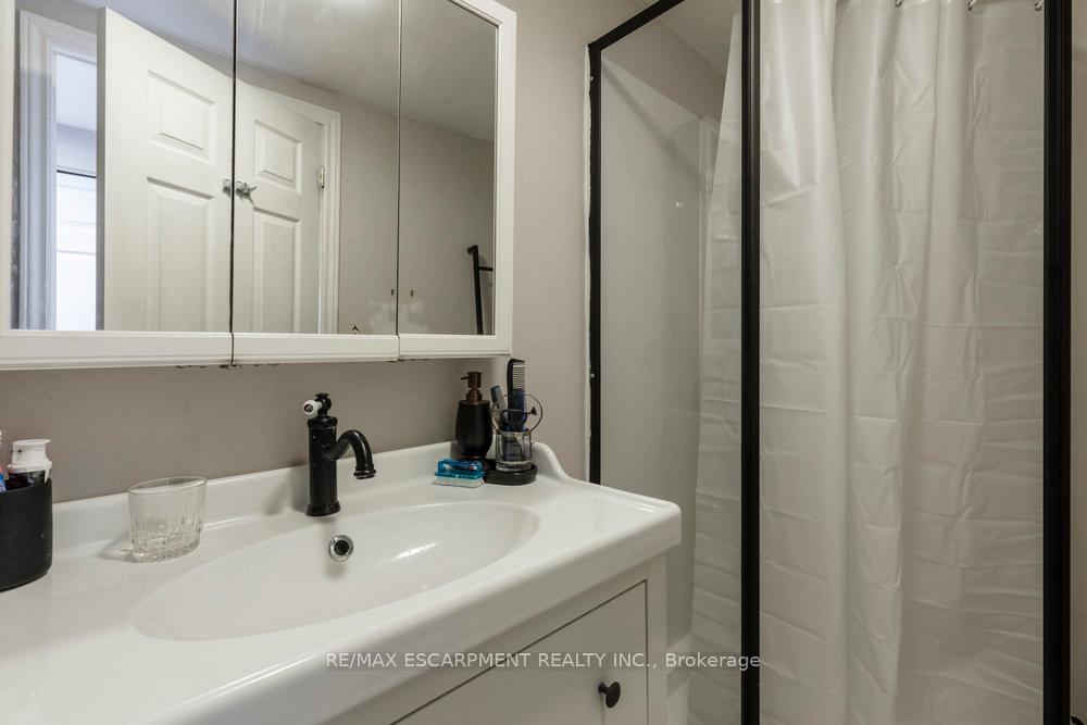 Photo 18 of 272 Upper Paradise Road, Hamilton, Westcliffe — HOMEH