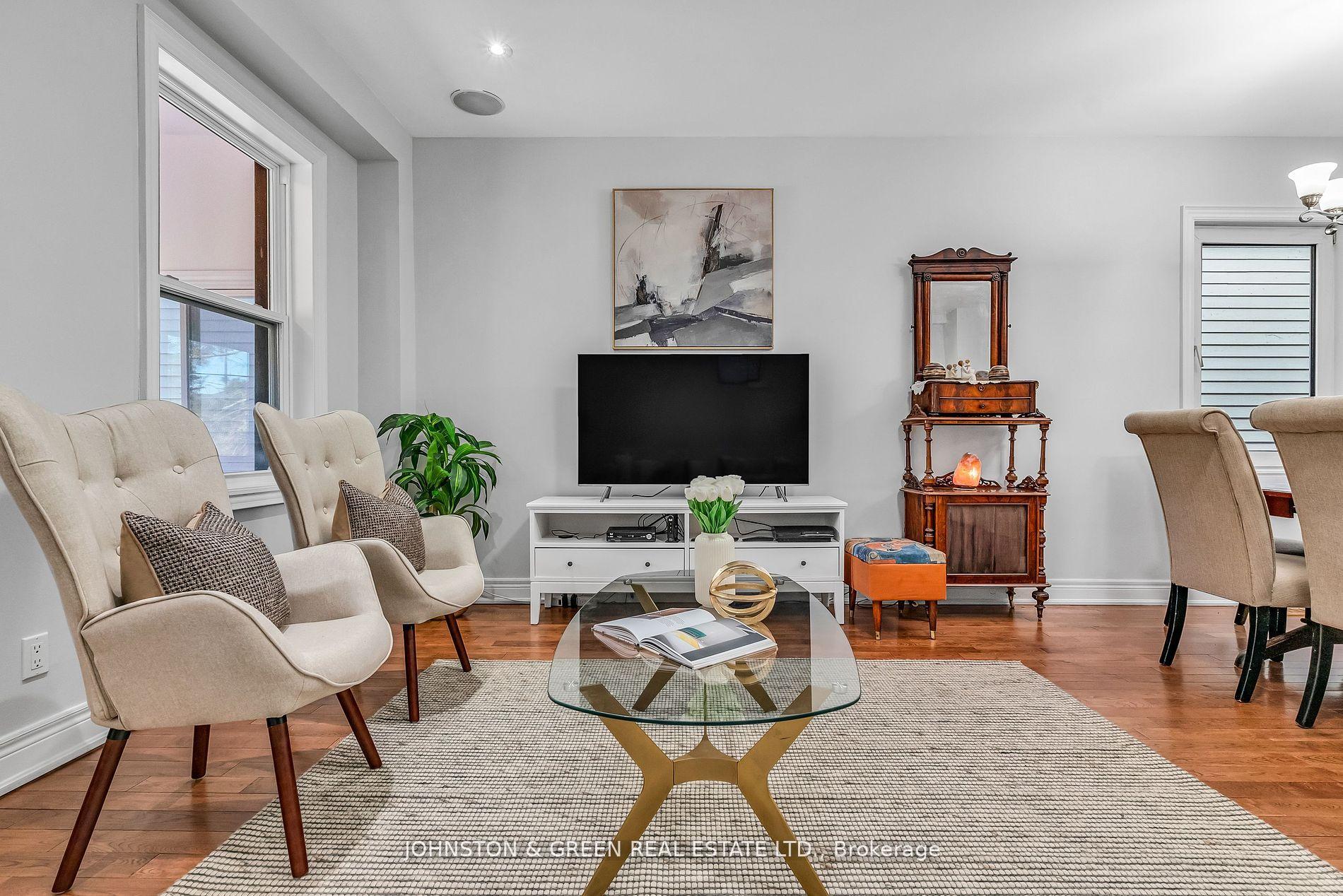 Photo 9 of 294 Oak Park Avenue, Toronto, East York — HOMEH
