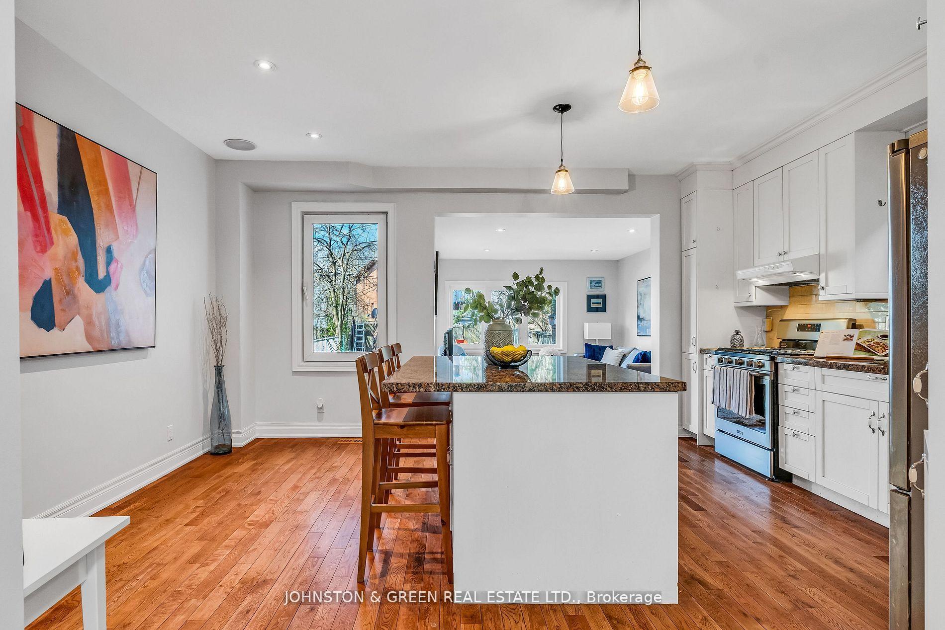 Photo 17 of 294 Oak Park Avenue, Toronto, East York — HOMEH
