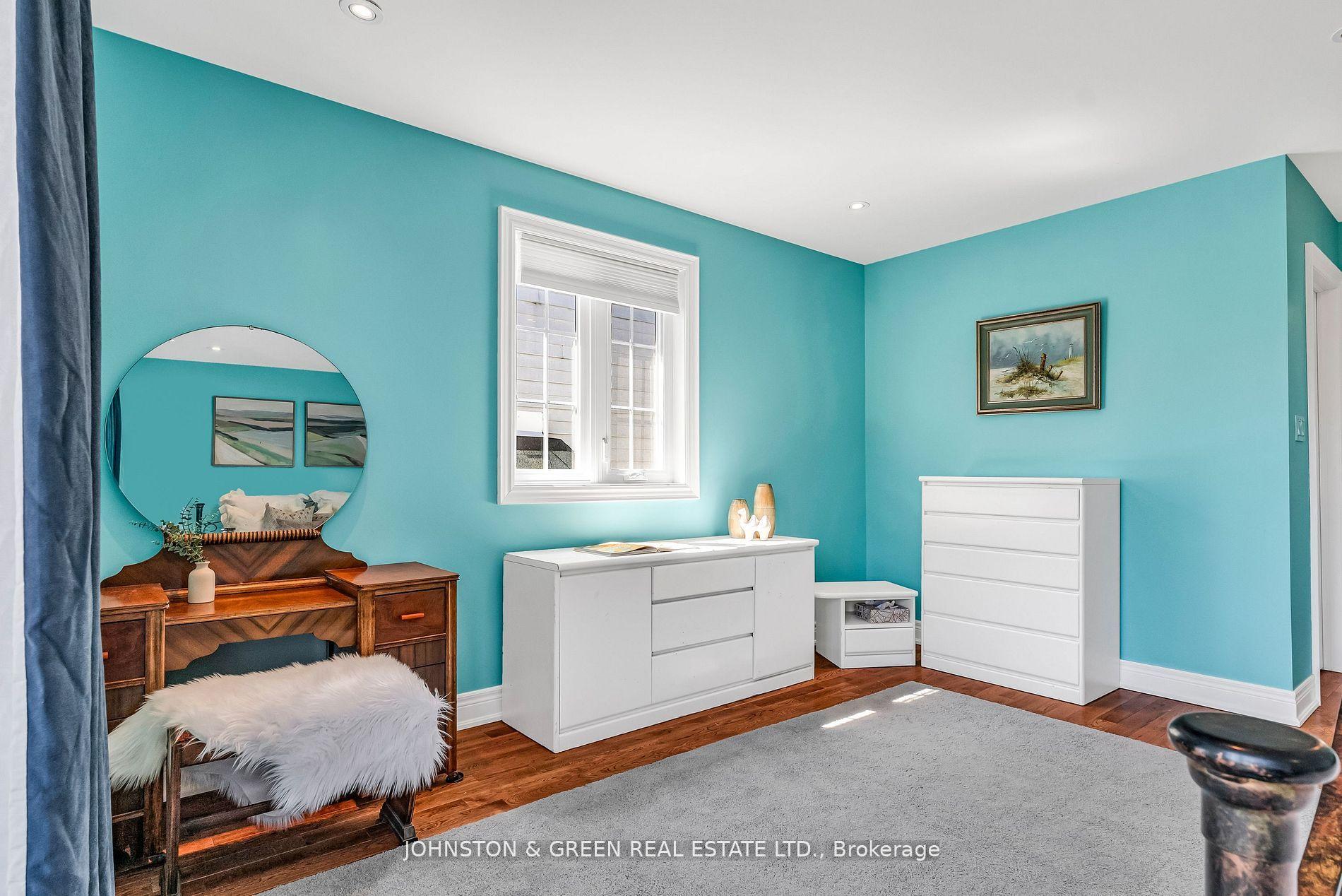 Photo 19 of 294 Oak Park Avenue, Toronto, East York — HOMEH