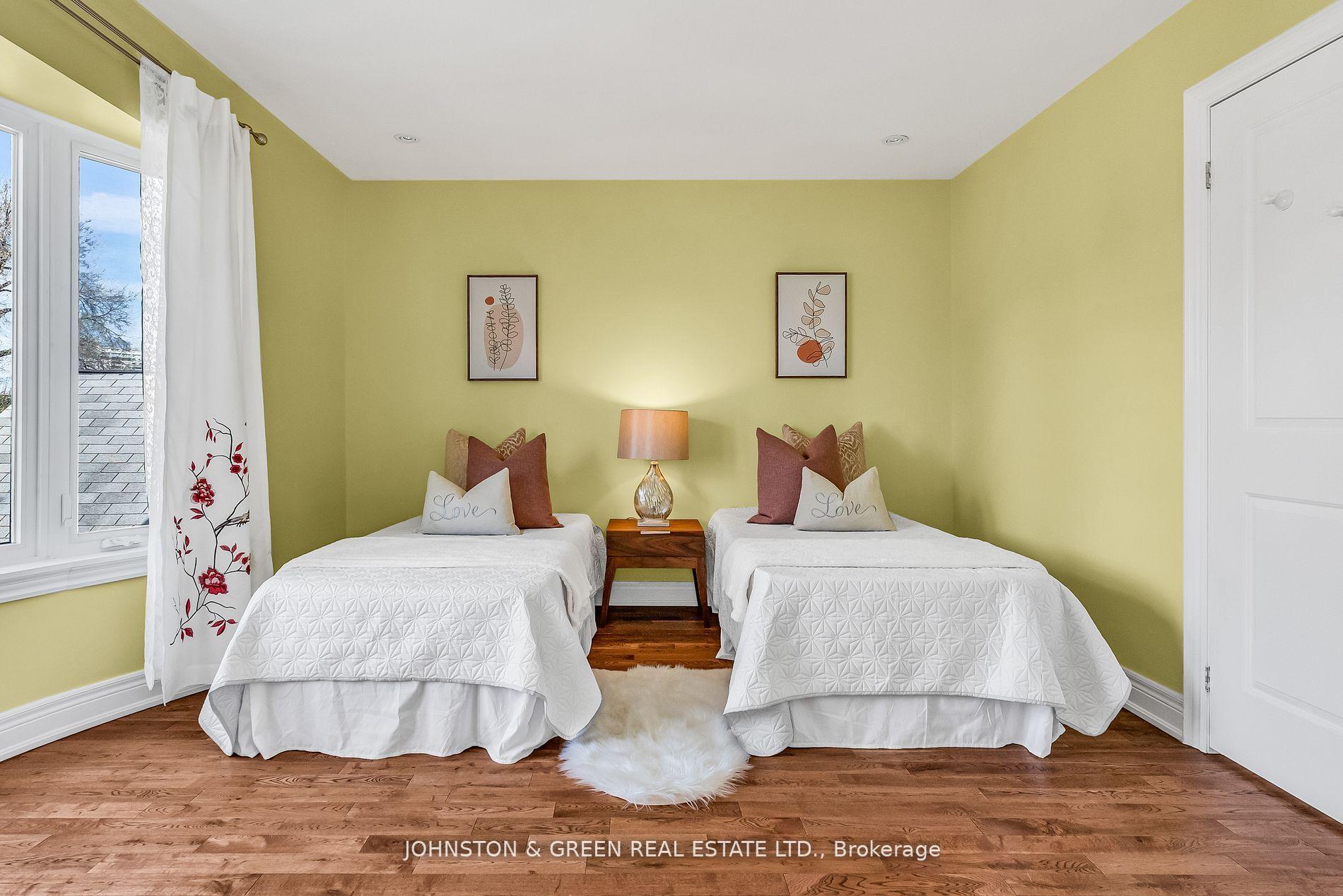 Photo 29 of 294 Oak Park Avenue, Toronto, East York — HOMEH