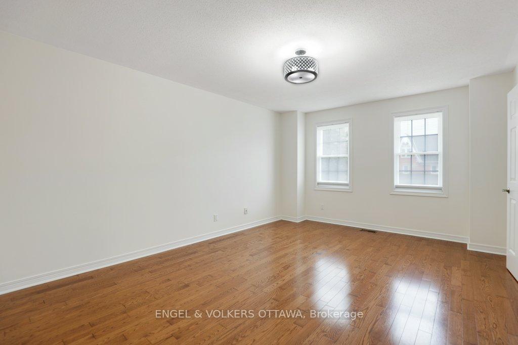 Photo 25 of 6 Belton Avenue, Ottawa, Stittsville (Central) — HOMEH
