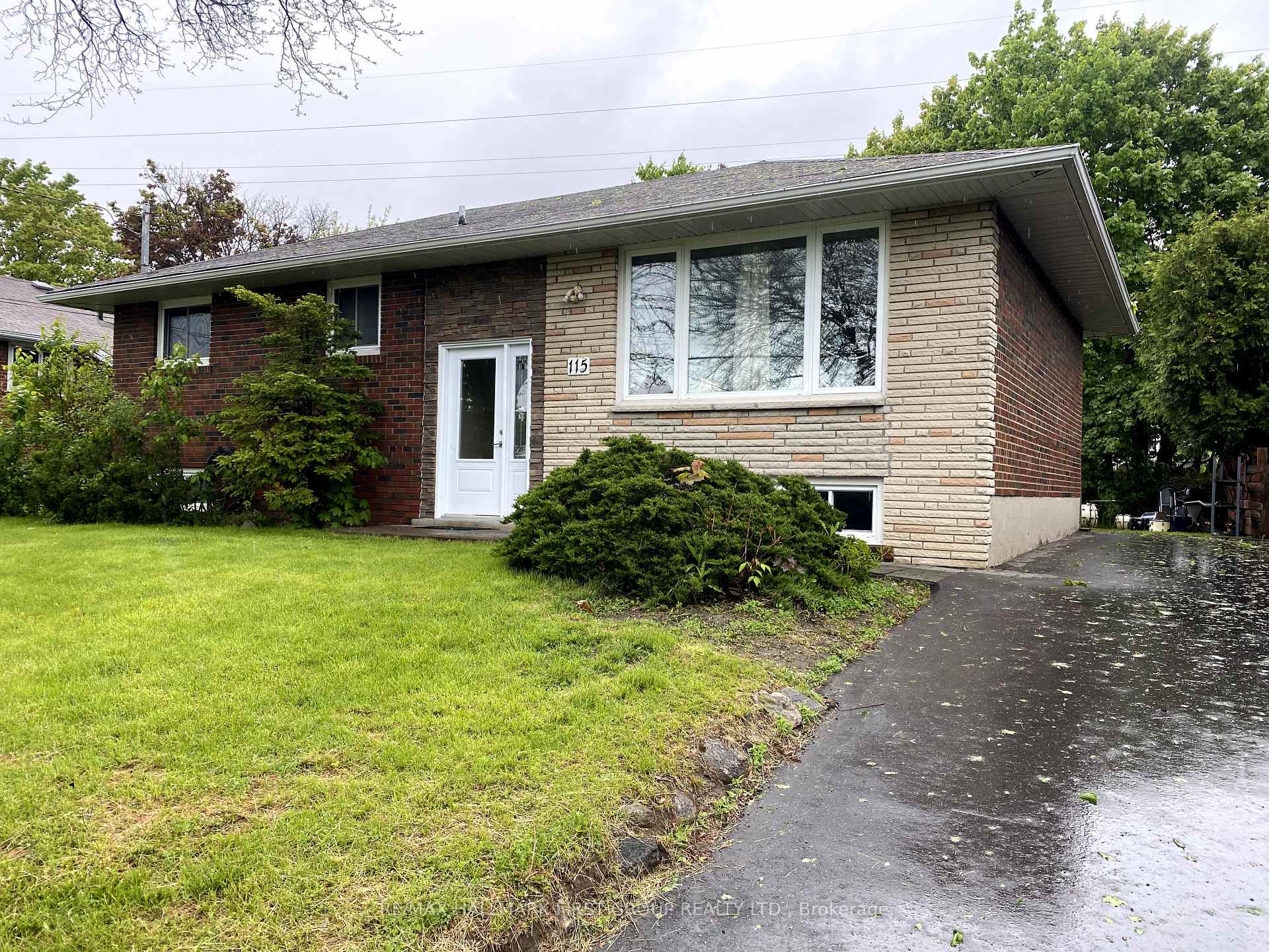 Photo 1 of 115 Bowman Avenue, Whitby, Blue Grass Meadows — HOMEH