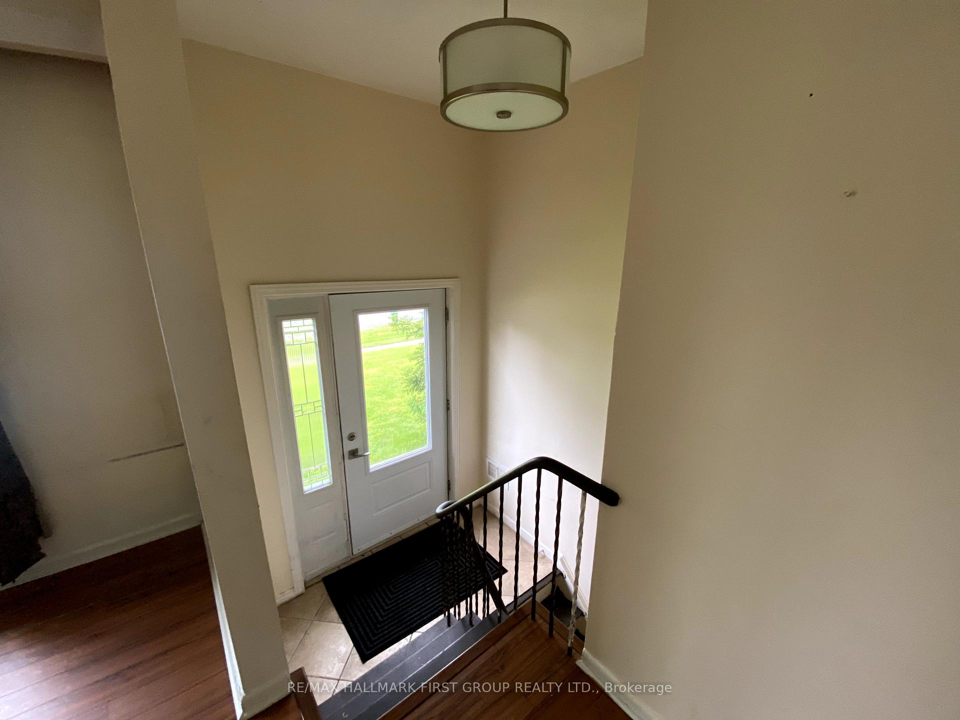 Photo 3 of 115 Bowman Avenue, Whitby, Blue Grass Meadows — HOMEH