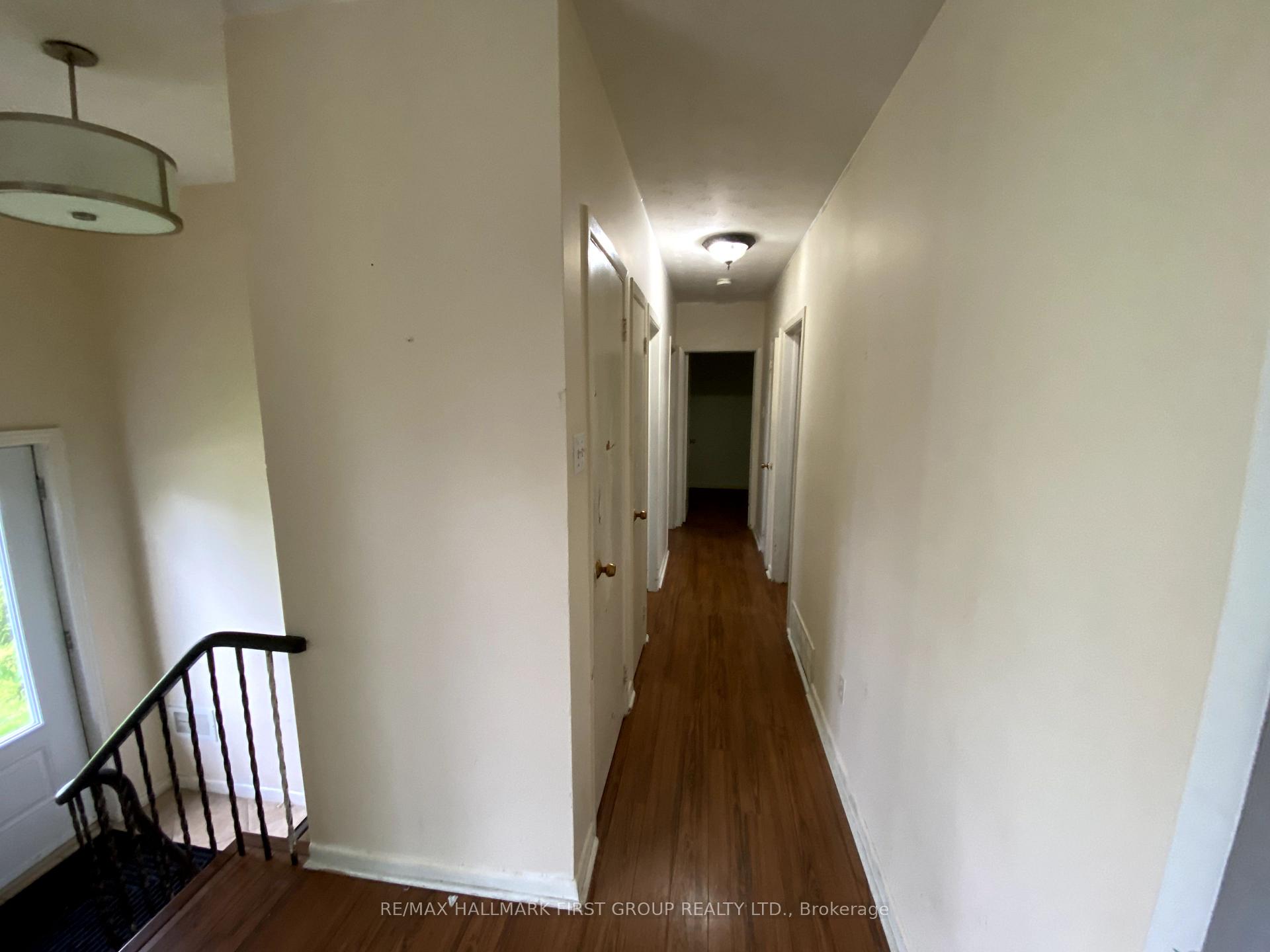 Photo 2 of 115 Bowman Avenue, Whitby, Blue Grass Meadows — HOMEH