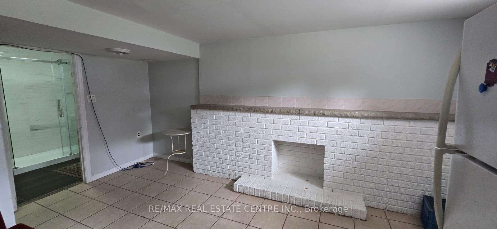 Photo 9 of Unit LOWER, 18 Tullamore Road, Brampton, Brampton East — HOMEH