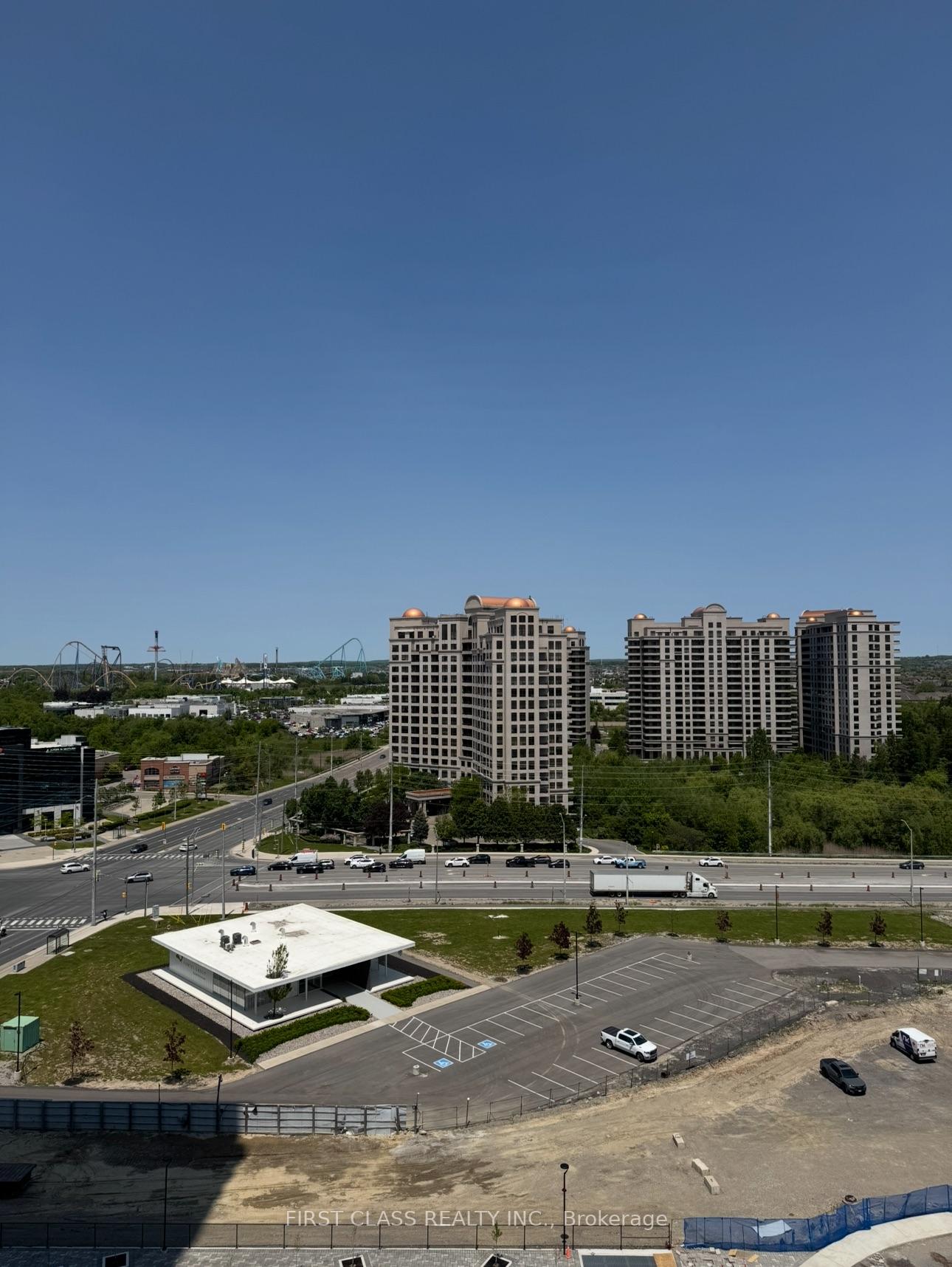 Photo 4 of Unit 1204, 474 Caldari Road, Vaughan, Concord — HOMEH