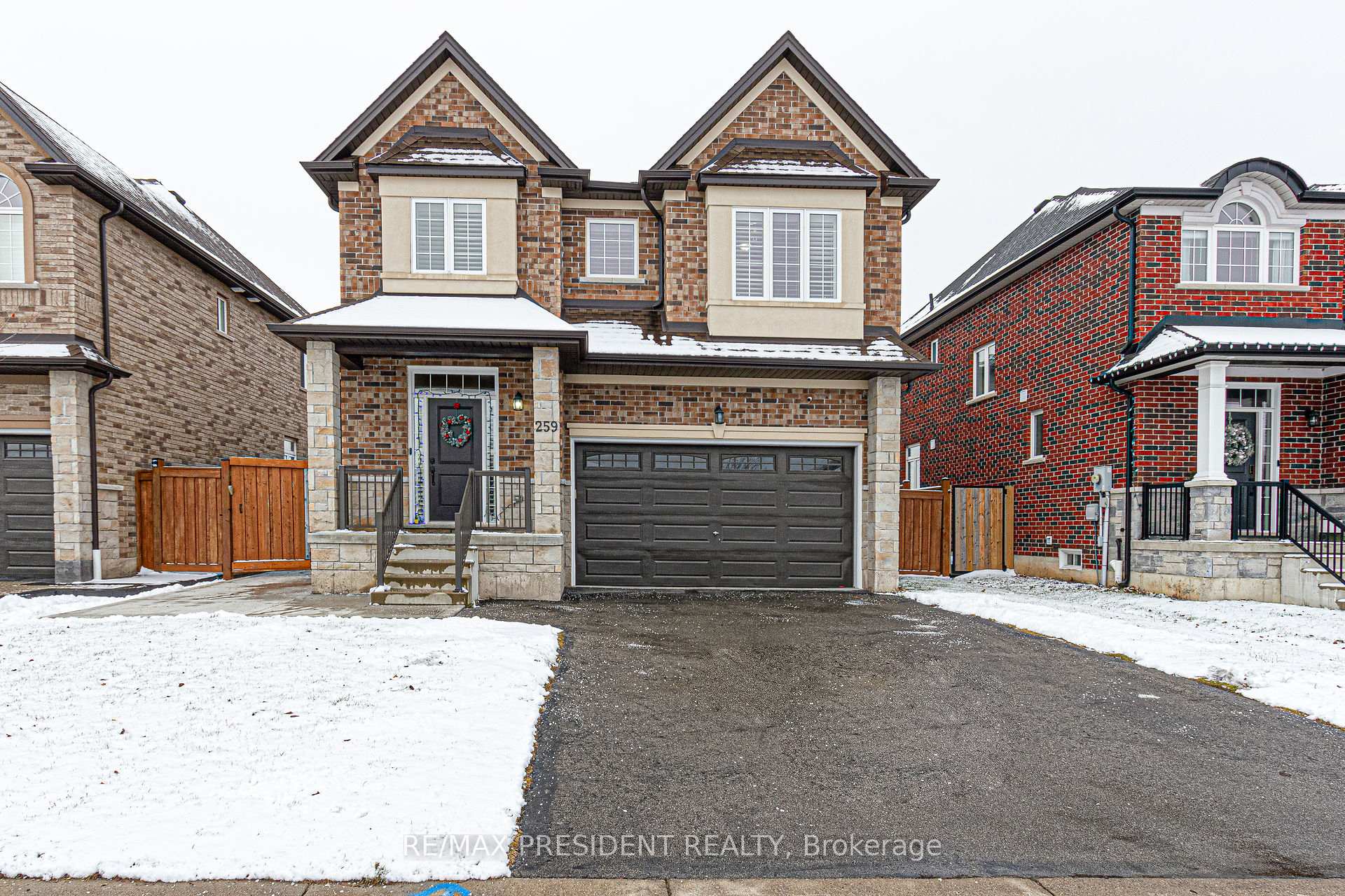 Photo 1 of 259 Winterberry Drive, Hamilton, Stoney Creek — HOMEH