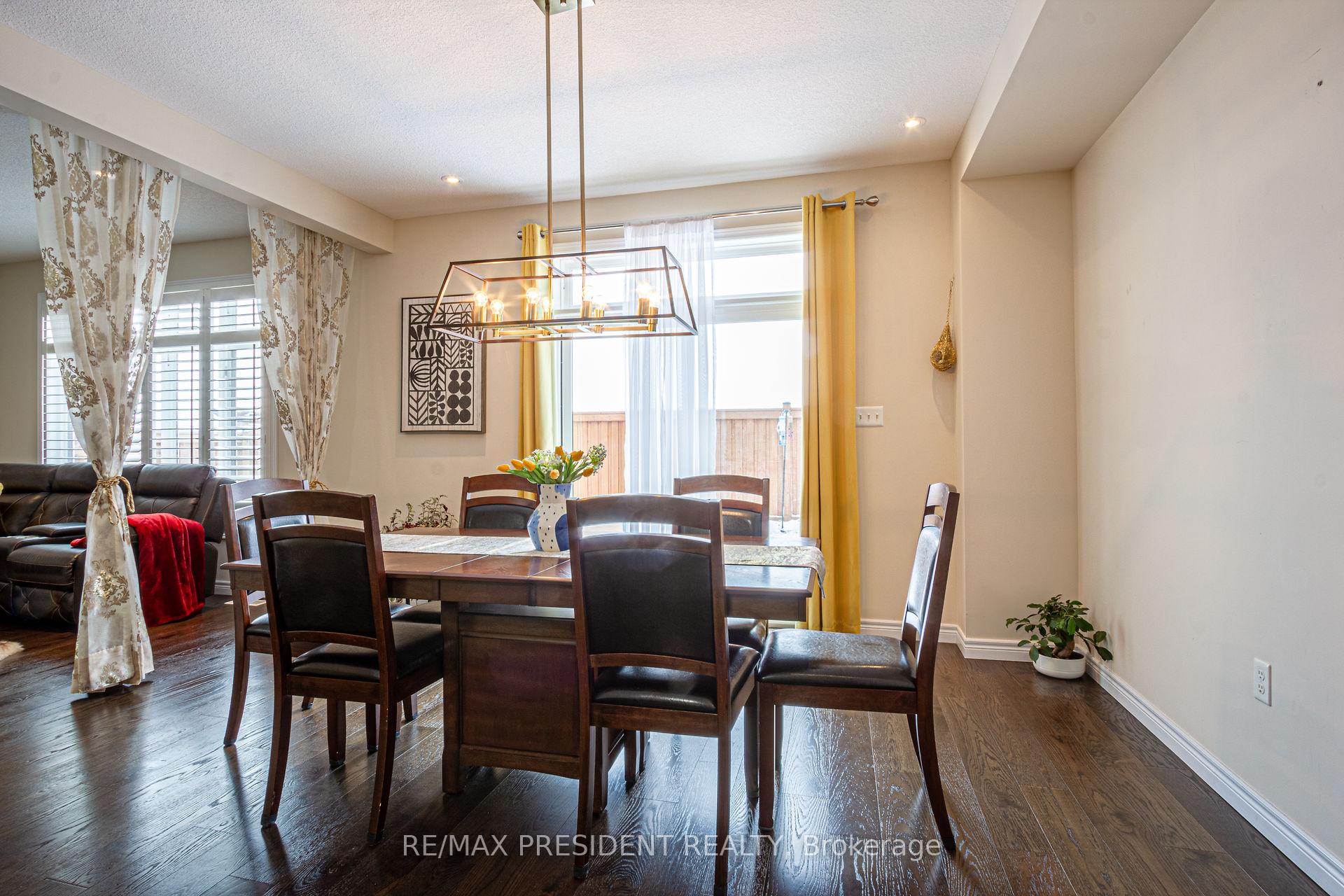 Photo 20 of 259 Winterberry Drive, Hamilton, Stoney Creek — HOMEH