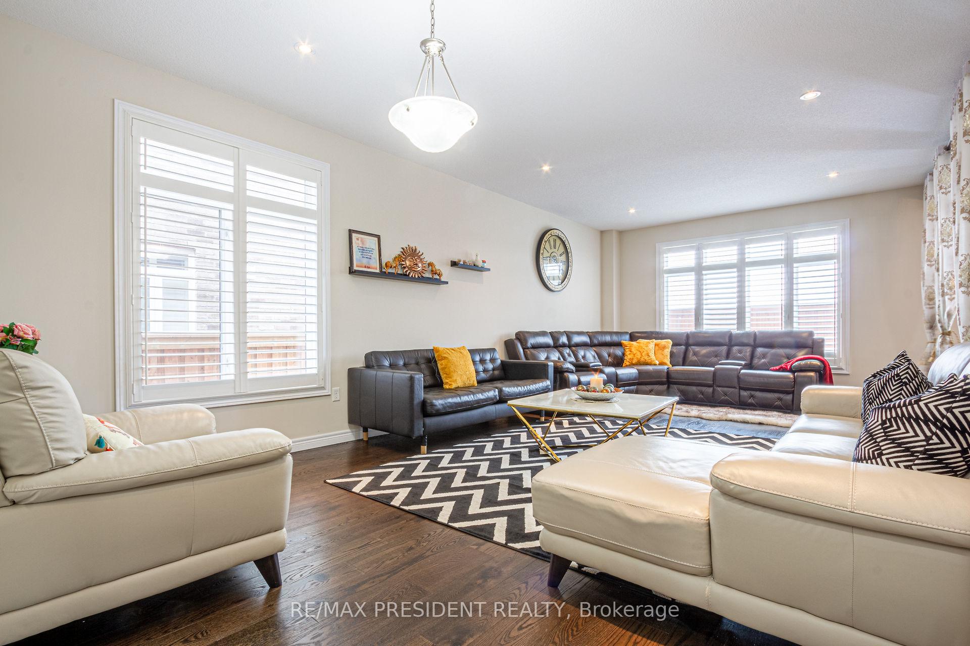 Photo 15 of 259 Winterberry Drive, Hamilton, Stoney Creek — HOMEH