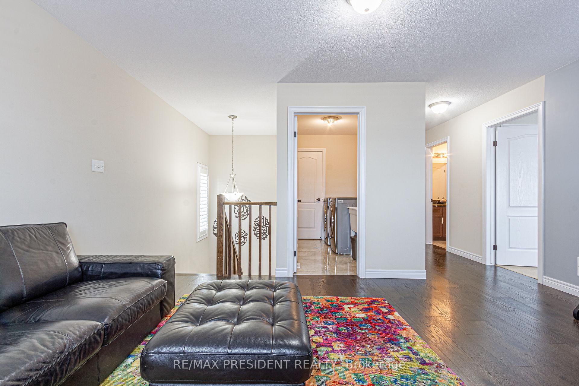 Photo 18 of 259 Winterberry Drive, Hamilton, Stoney Creek — HOMEH
