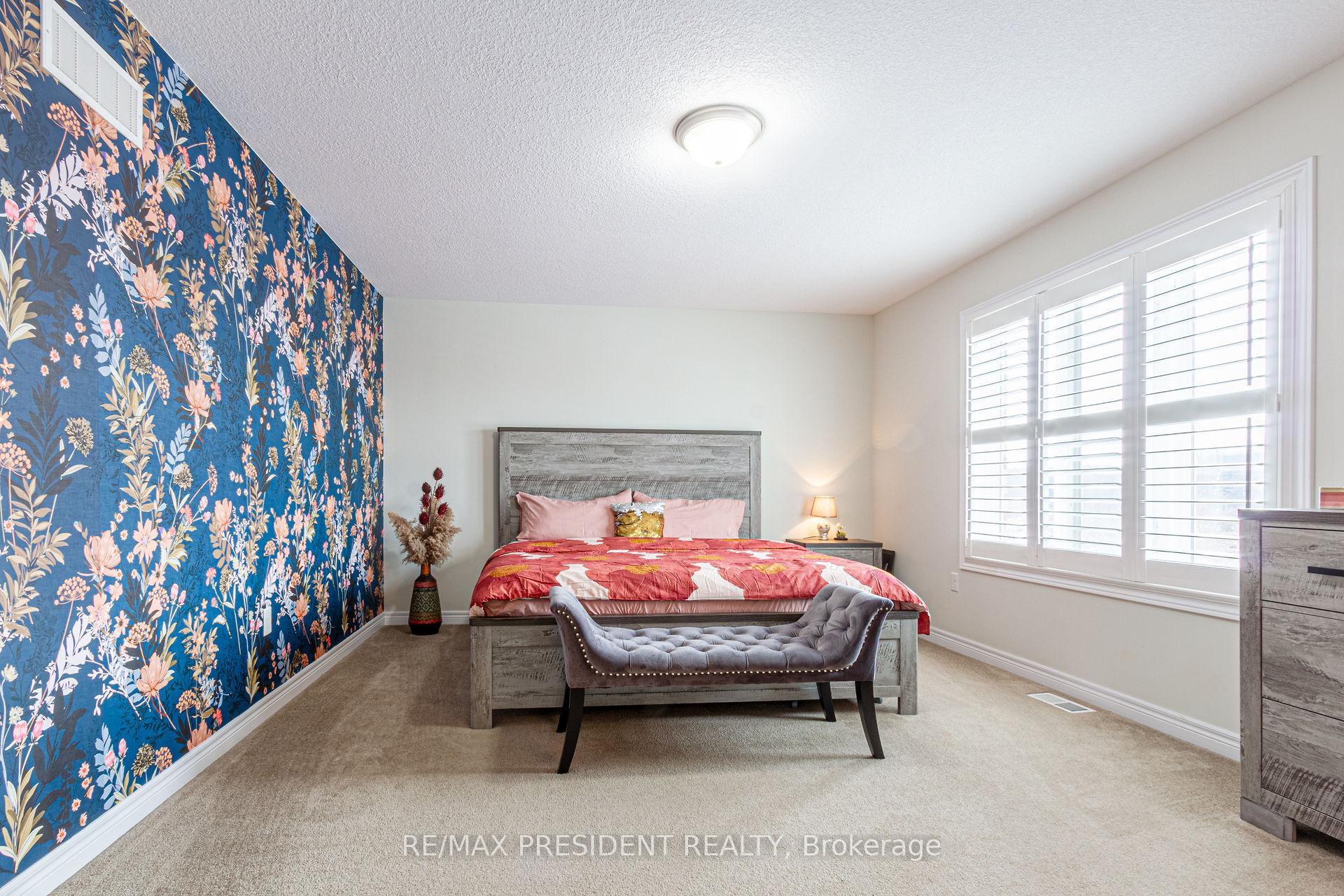 Photo 23 of 259 Winterberry Drive, Hamilton, Stoney Creek — HOMEH