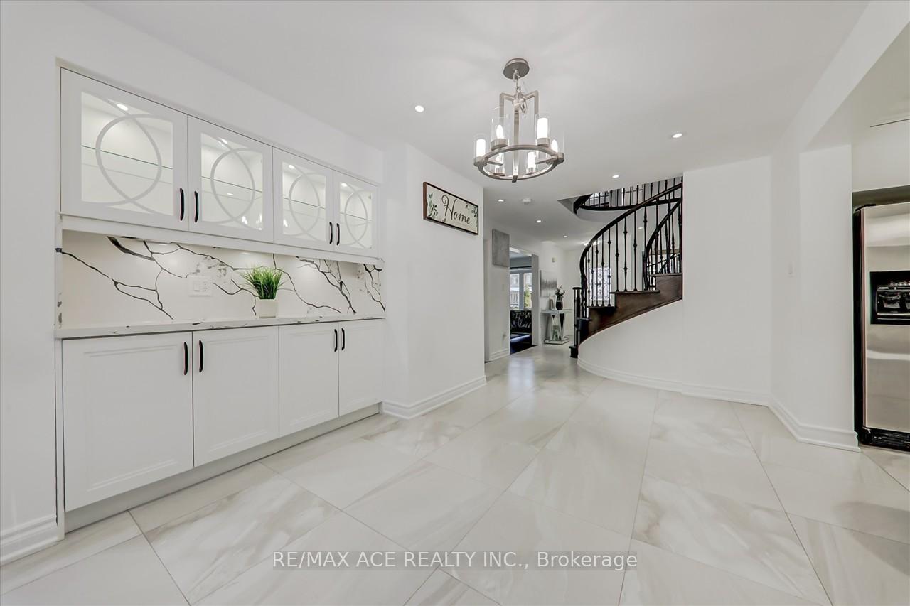Photo 9 of 1579 Heathside Crescent, Pickering, Liverpool — HOMEH