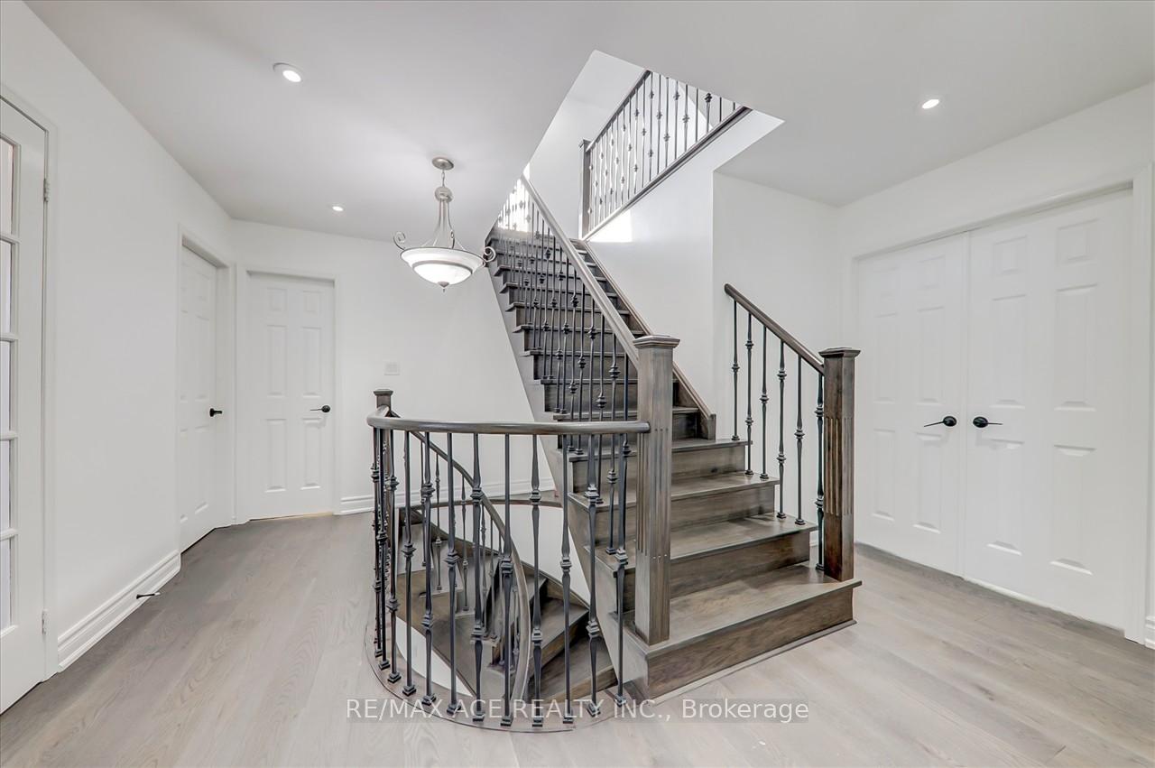 Photo 31 of 1579 Heathside Crescent, Pickering, Liverpool — HOMEH