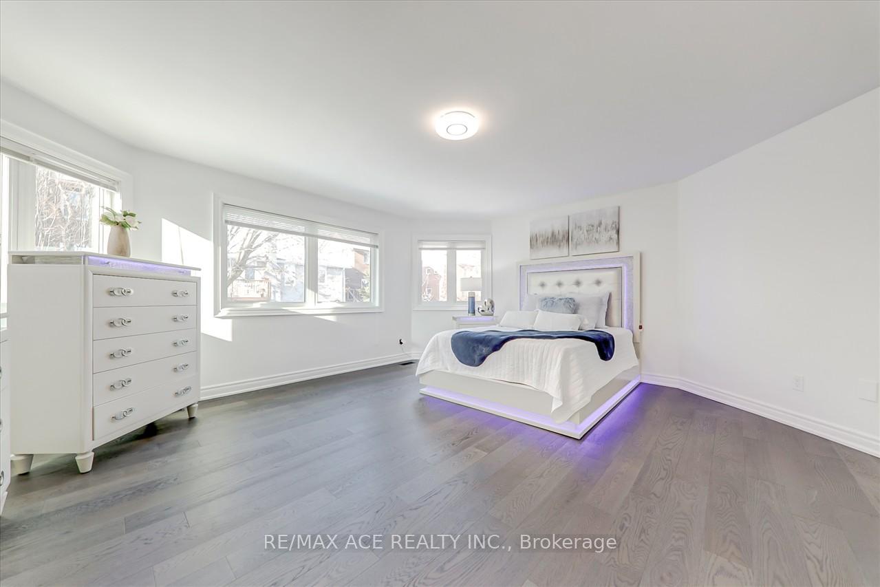 Photo 18 of 1579 Heathside Crescent, Pickering, Liverpool — HOMEH