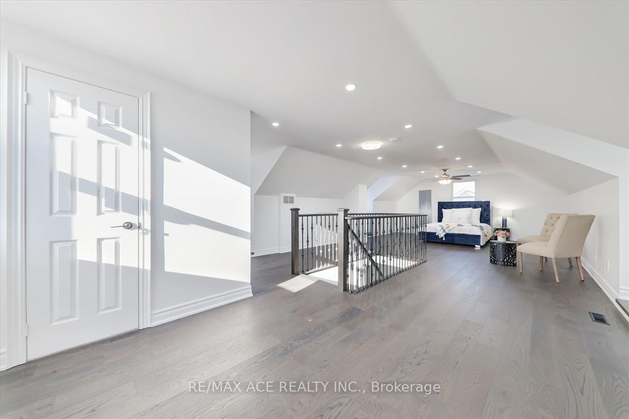 Photo 21 of 1579 Heathside Crescent, Pickering, Liverpool — HOMEH