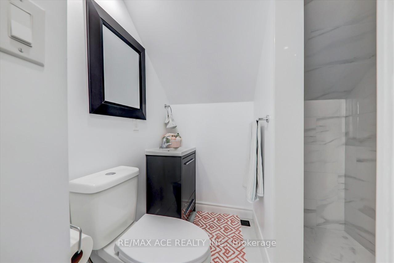 Photo 20 of 1579 Heathside Crescent, Pickering, Liverpool — HOMEH