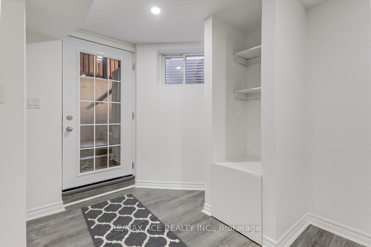 Photo 24 of 1579 Heathside Crescent, Pickering, Liverpool — HOMEH