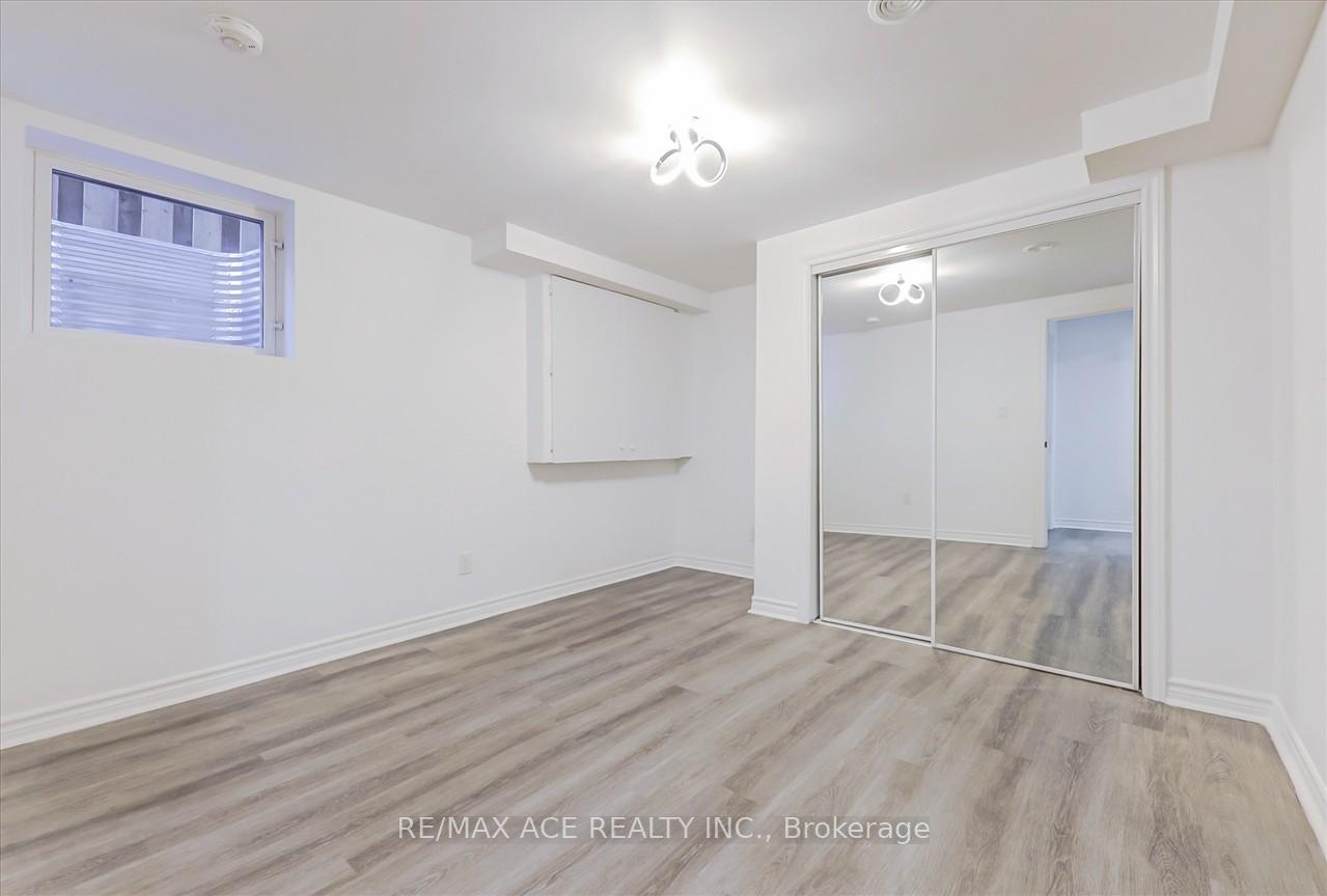 Photo 25 of 1579 Heathside Crescent, Pickering, Liverpool — HOMEH