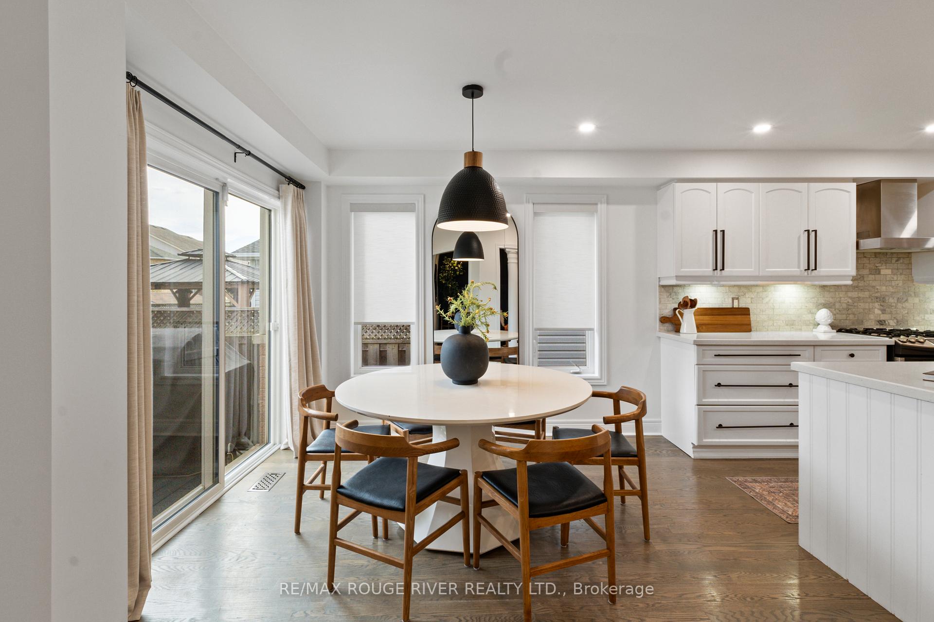 Photo 14 of 39 Bathgate Crescent, Clarington, Courtice — HOMEH