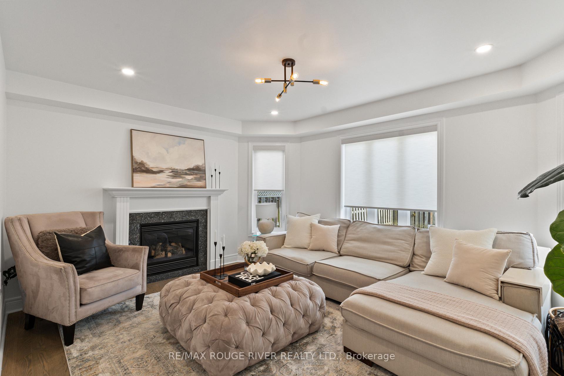 Photo 34 of 39 Bathgate Crescent, Clarington, Courtice — HOMEH