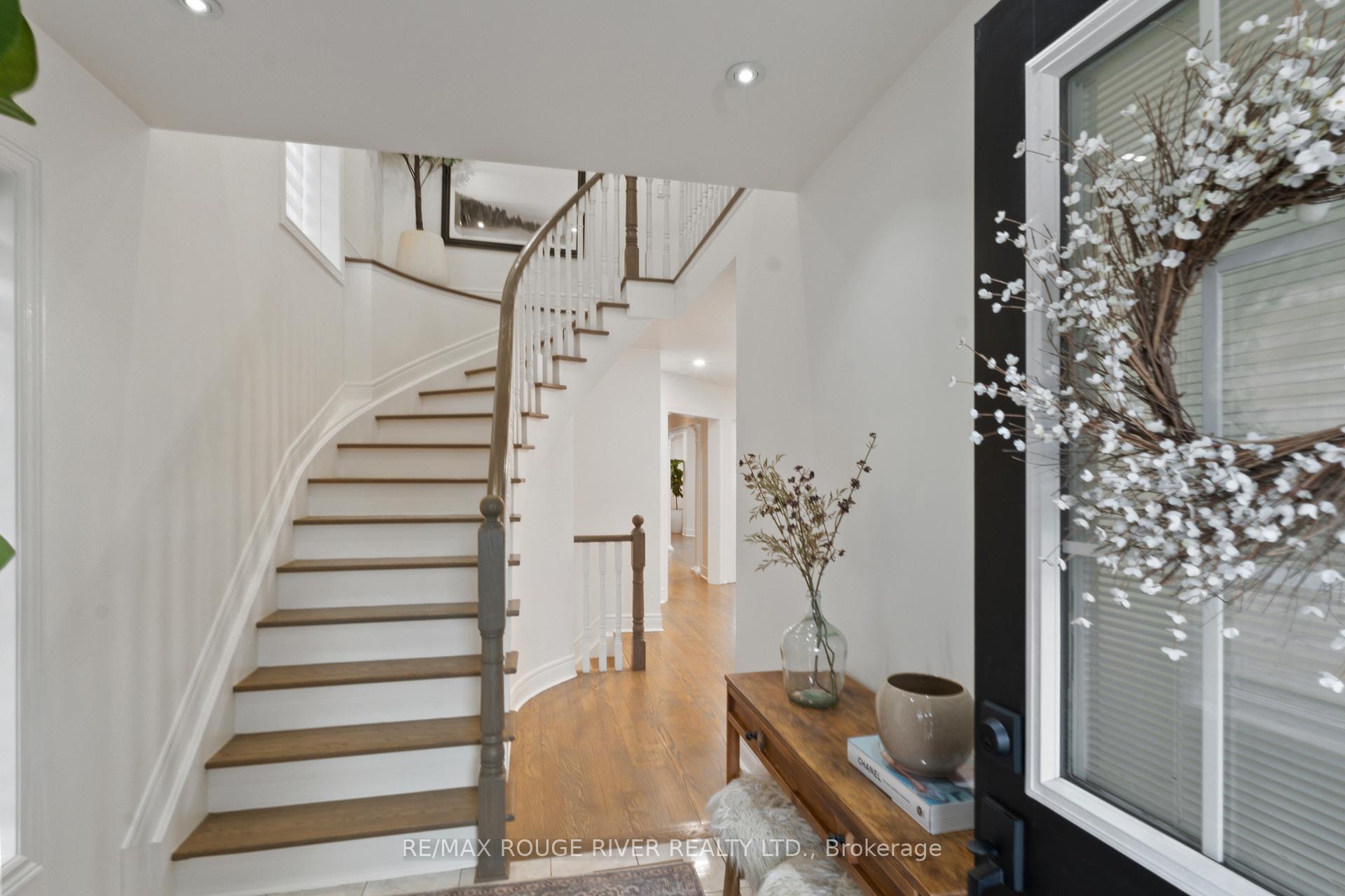 Photo 18 of 39 Bathgate Crescent, Clarington, Courtice — HOMEH