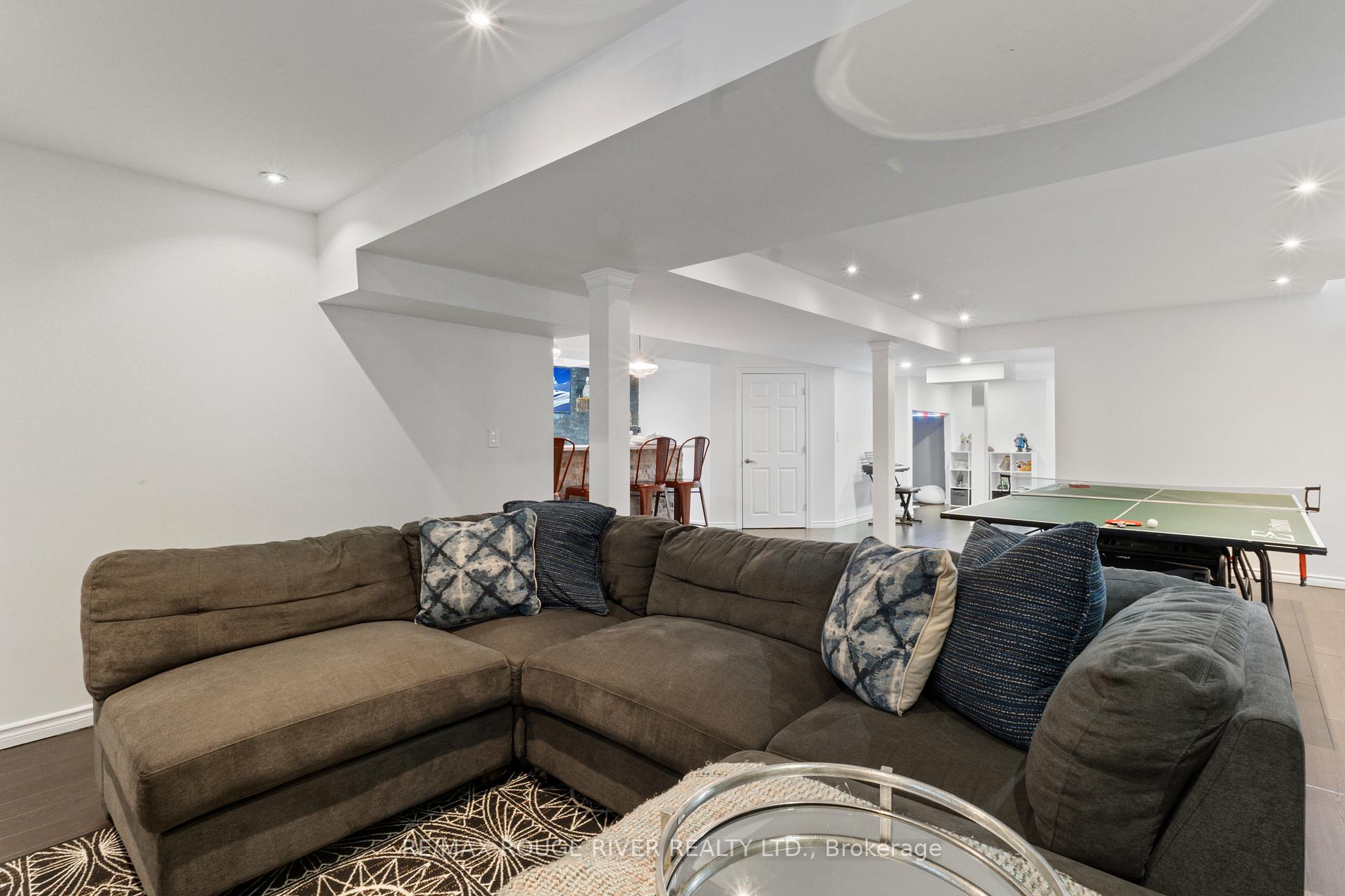 Photo 39 of 39 Bathgate Crescent, Clarington, Courtice — HOMEH