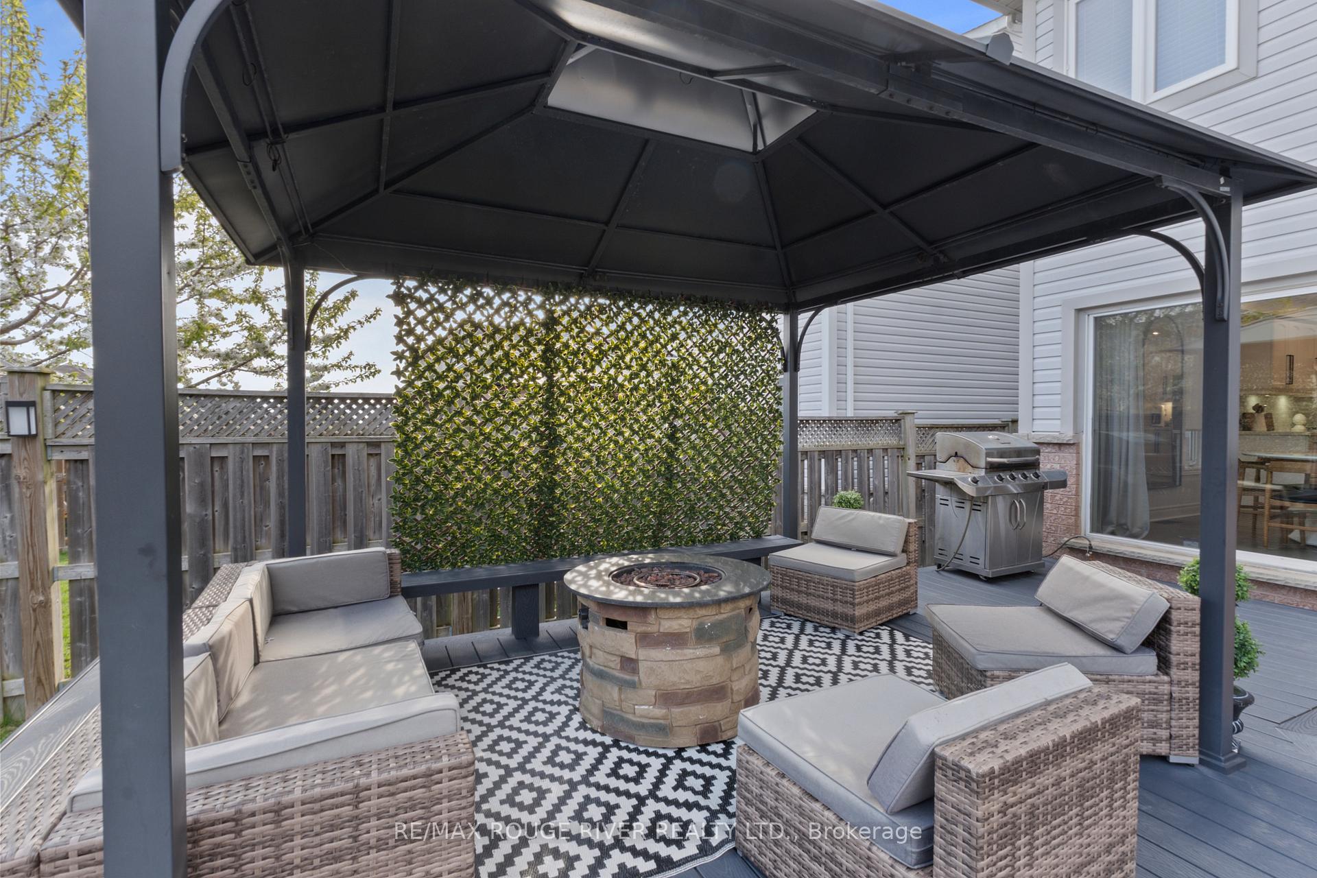 Photo 45 of 39 Bathgate Crescent, Clarington, Courtice — HOMEH