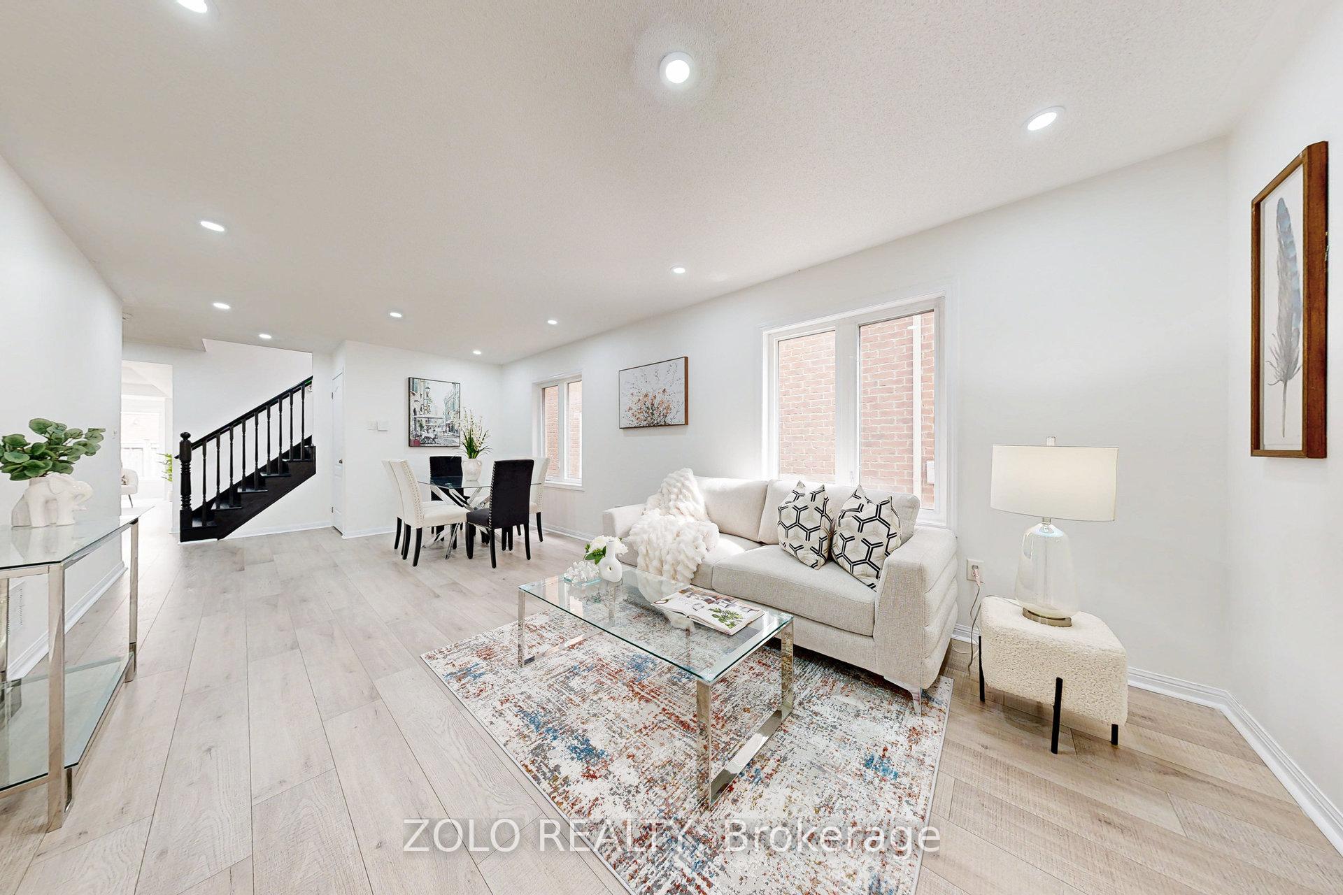 Photo 6 of 45 Haverty Trail, Brampton, Northwest Brampton — HOMEH