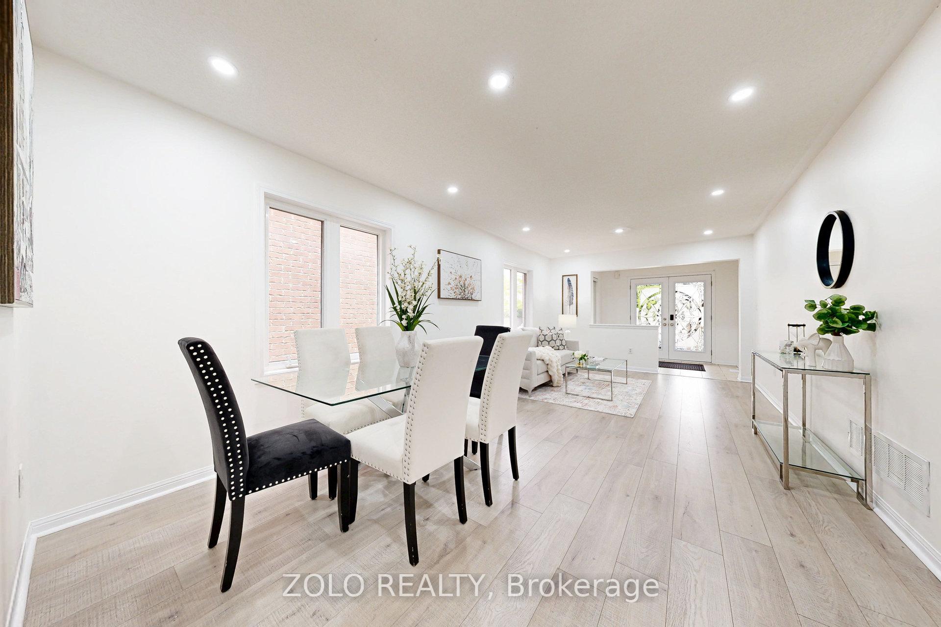 Photo 8 of 45 Haverty Trail, Brampton, Northwest Brampton — HOMEH