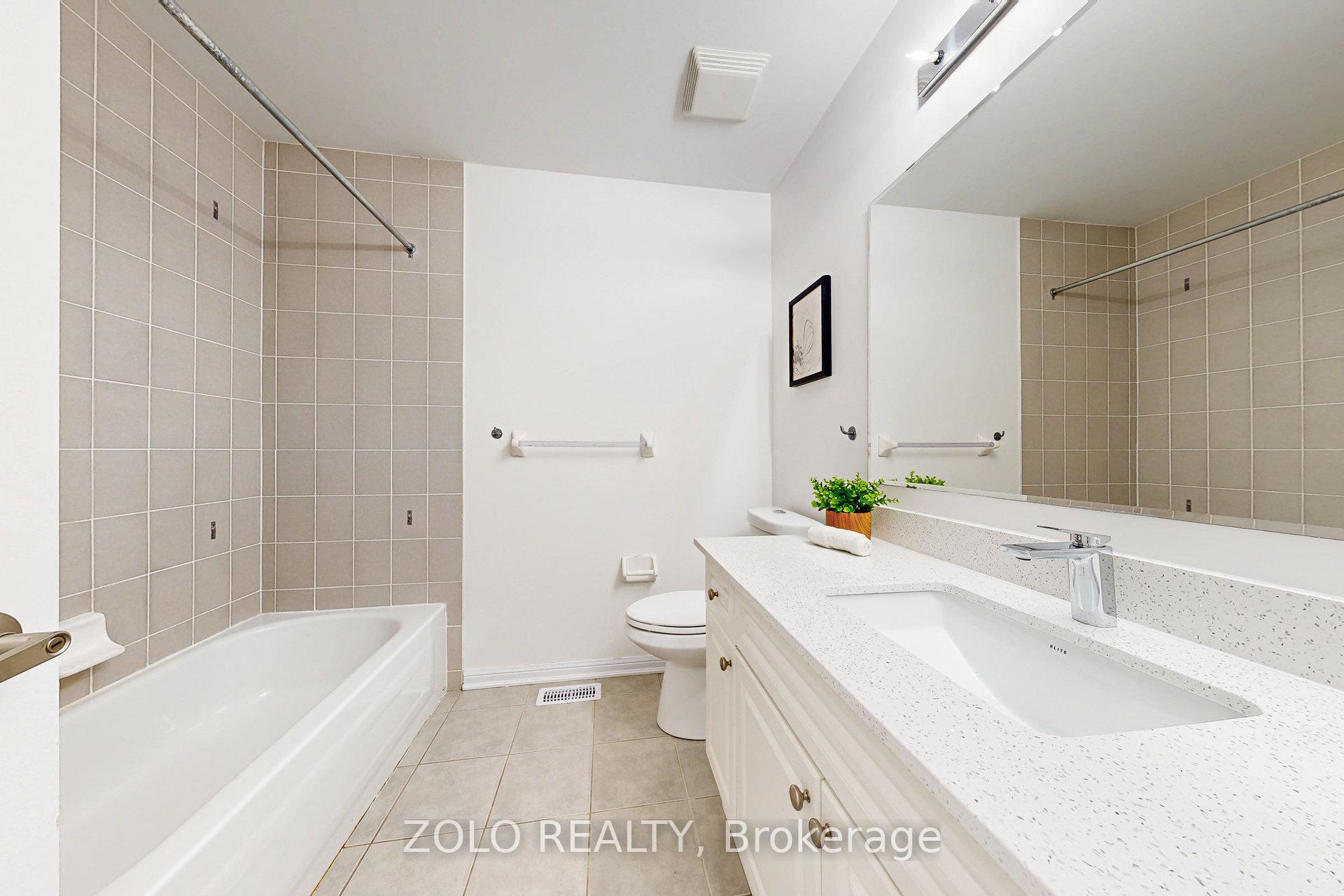 Photo 26 of 45 Haverty Trail, Brampton, Northwest Brampton — HOMEH