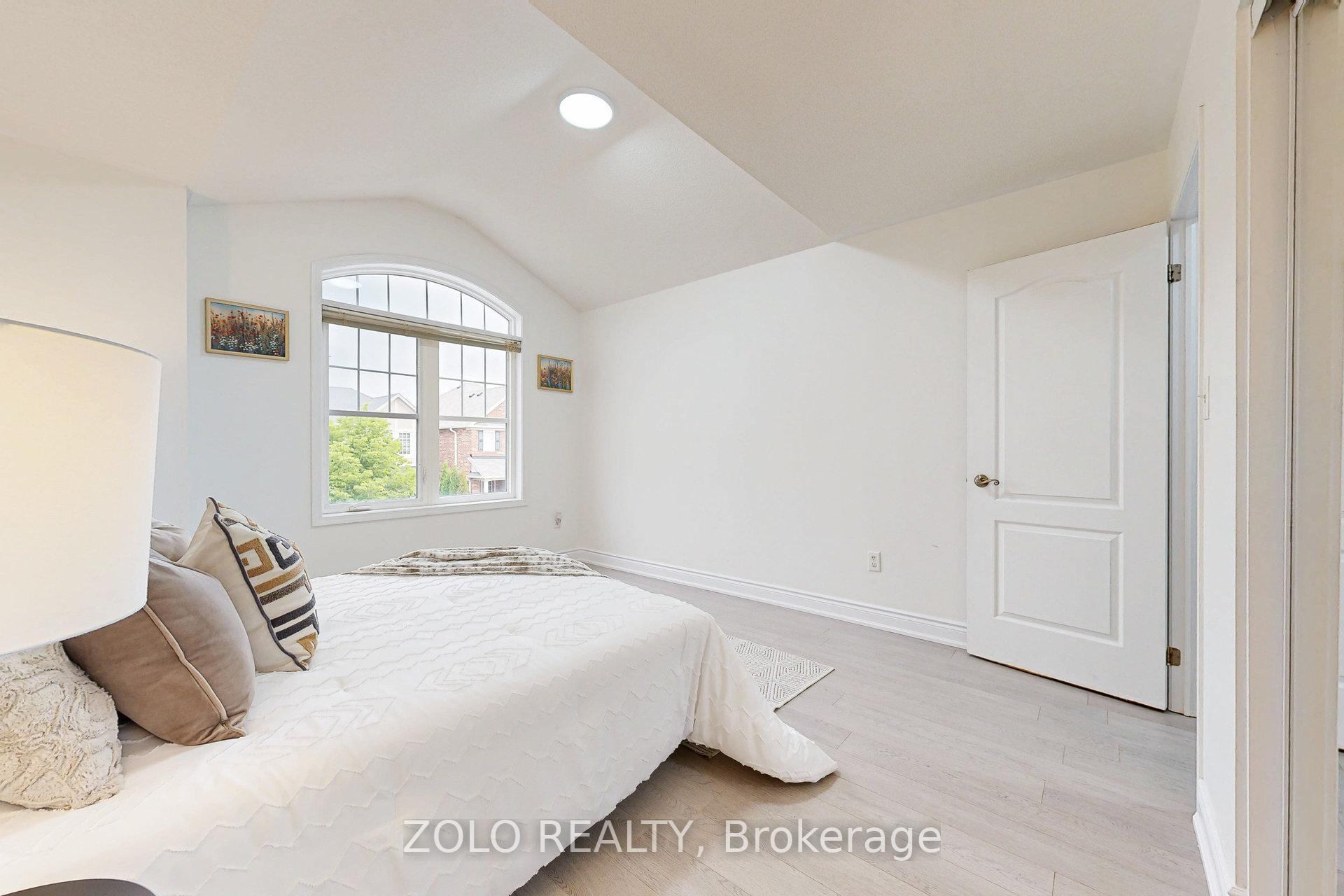 Photo 30 of 45 Haverty Trail, Brampton, Northwest Brampton — HOMEH