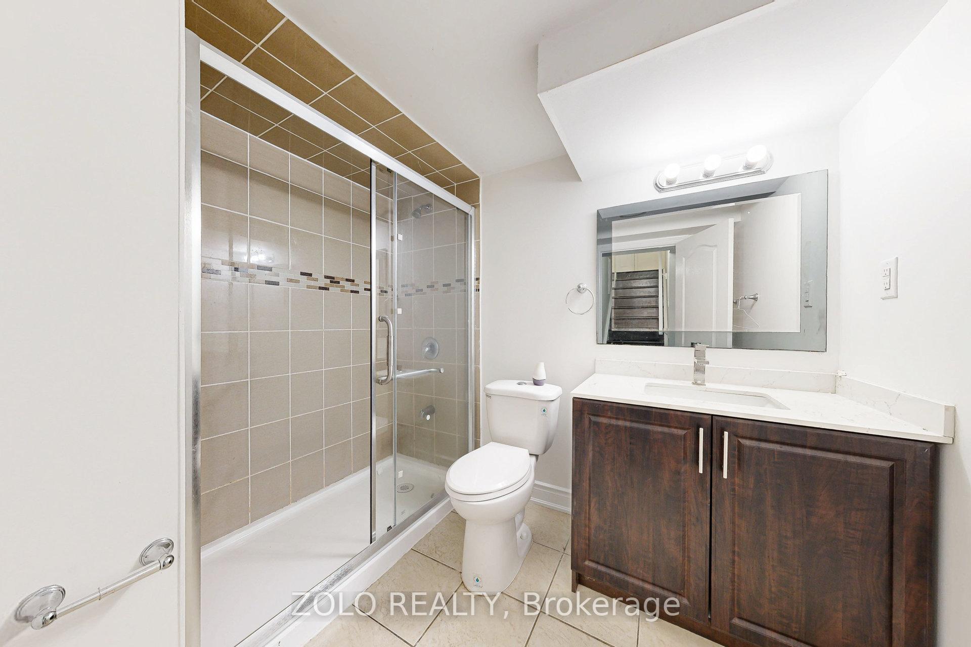 Photo 32 of 45 Haverty Trail, Brampton, Northwest Brampton — HOMEH