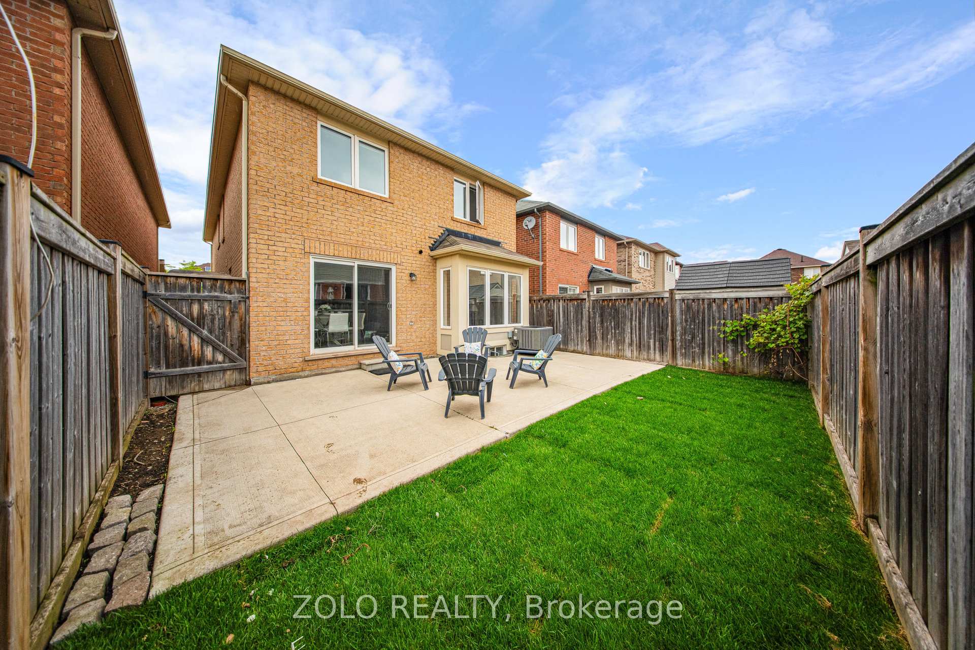 Photo 39 of 45 Haverty Trail, Brampton, Northwest Brampton — HOMEH
