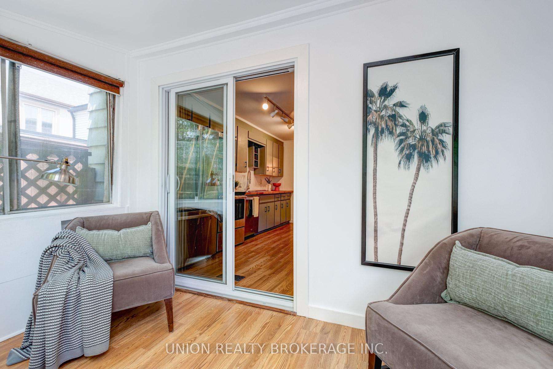 Photo 18 of 162 Rhodes Avenue, Toronto, Greenwood-Coxwell — HOMEH