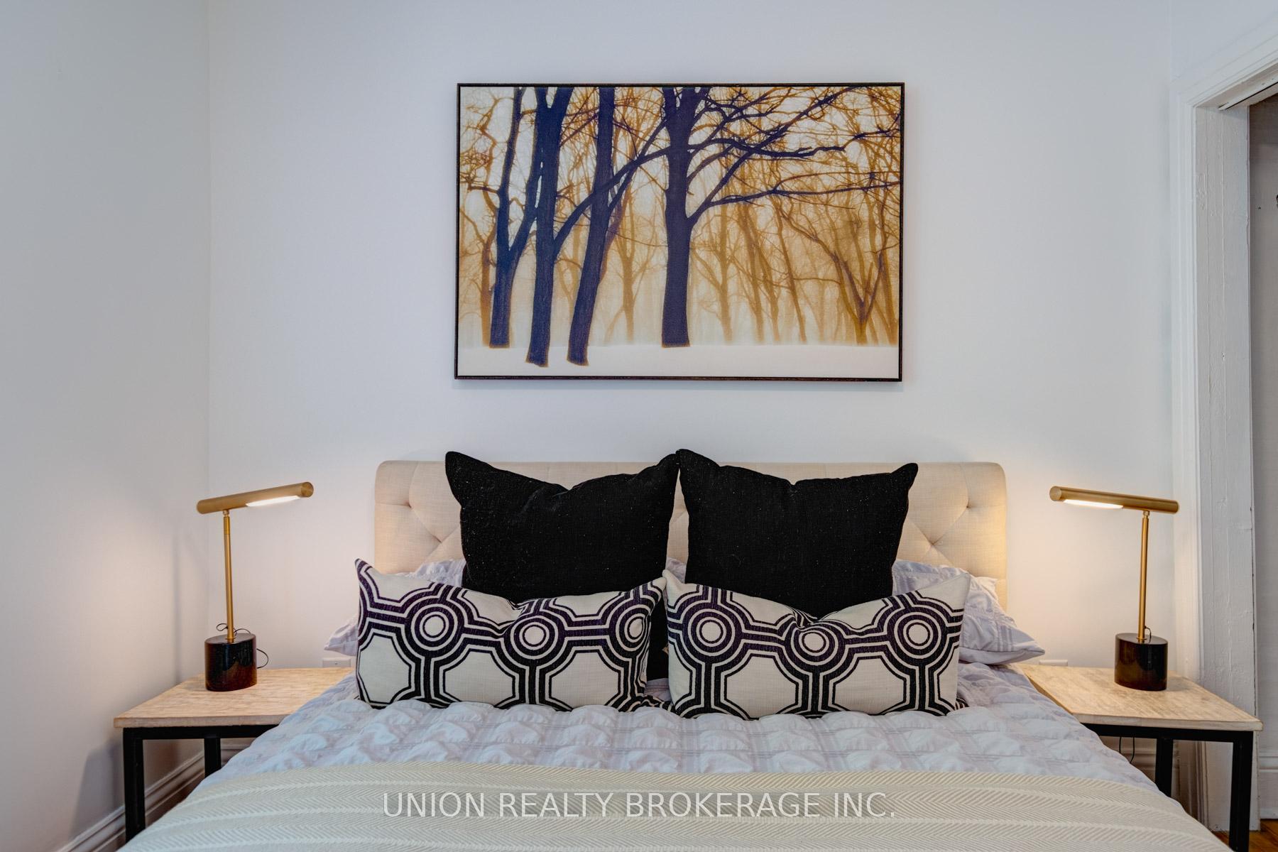 Photo 25 of 162 Rhodes Avenue, Toronto, Greenwood-Coxwell — HOMEH