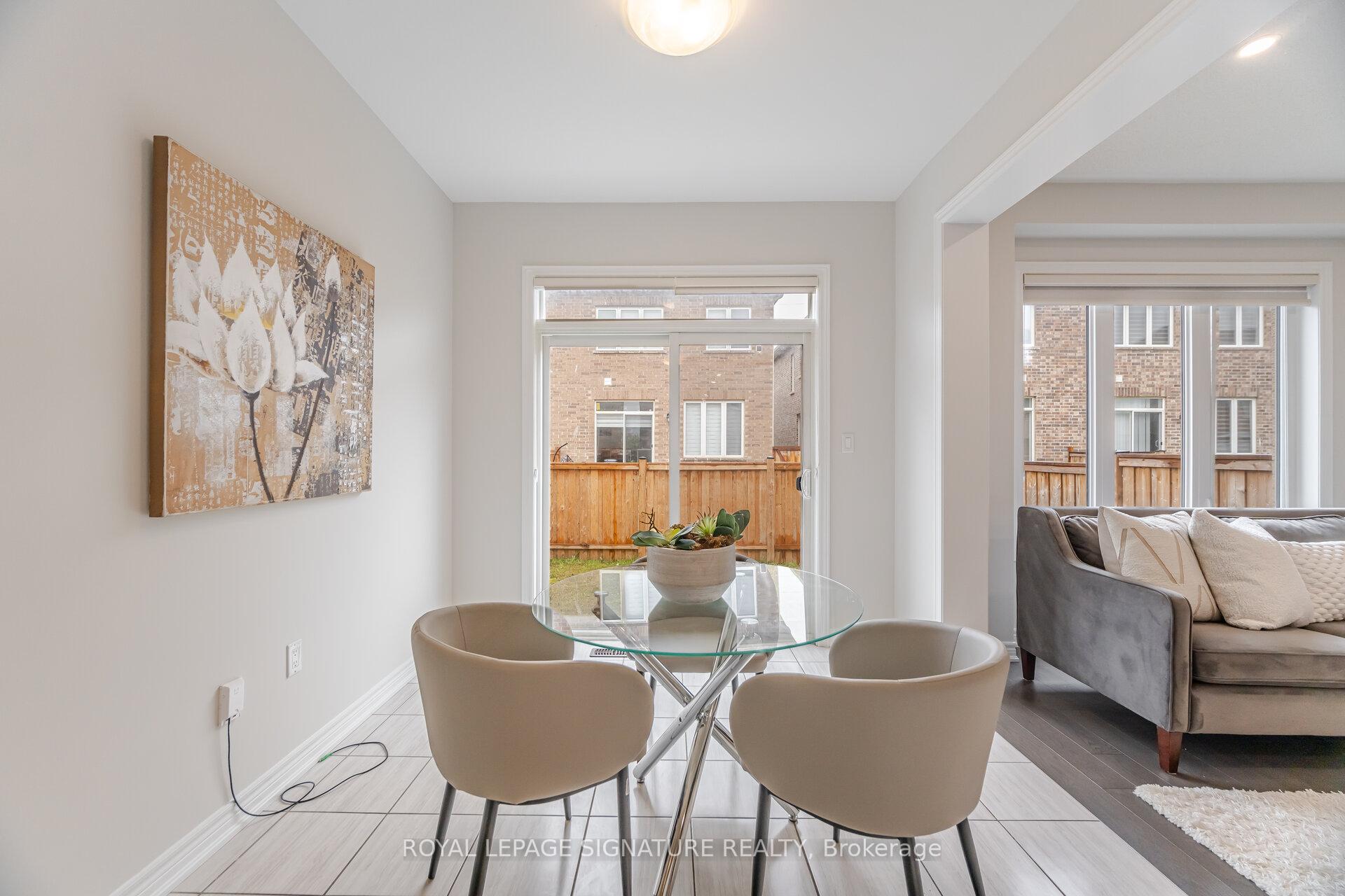 Photo 14 of 24 Brent Stephens Way, Brampton, Northwest Brampton — HOMEH