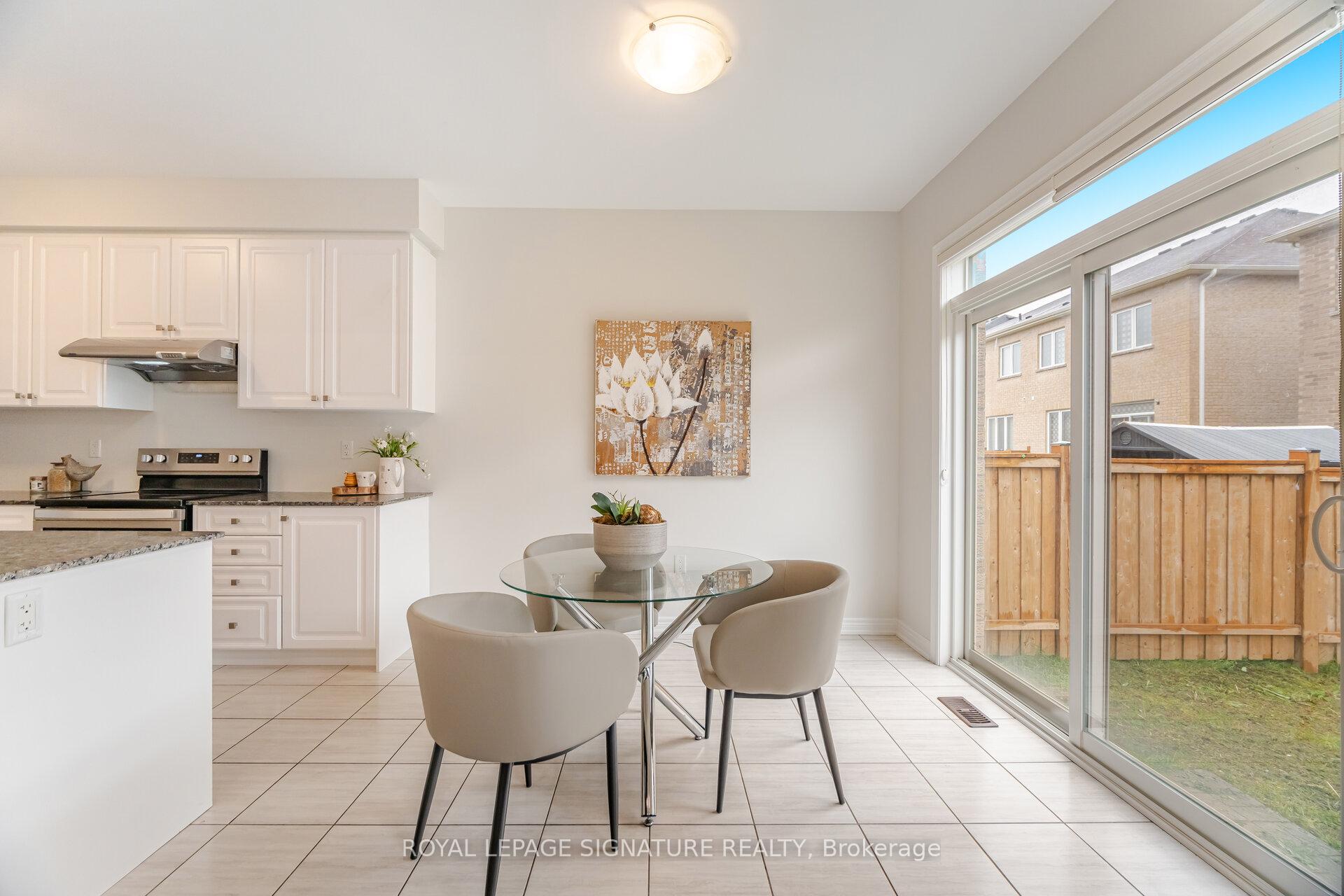 Photo 5 of 24 Brent Stephens Way, Brampton, Northwest Brampton — HOMEH
