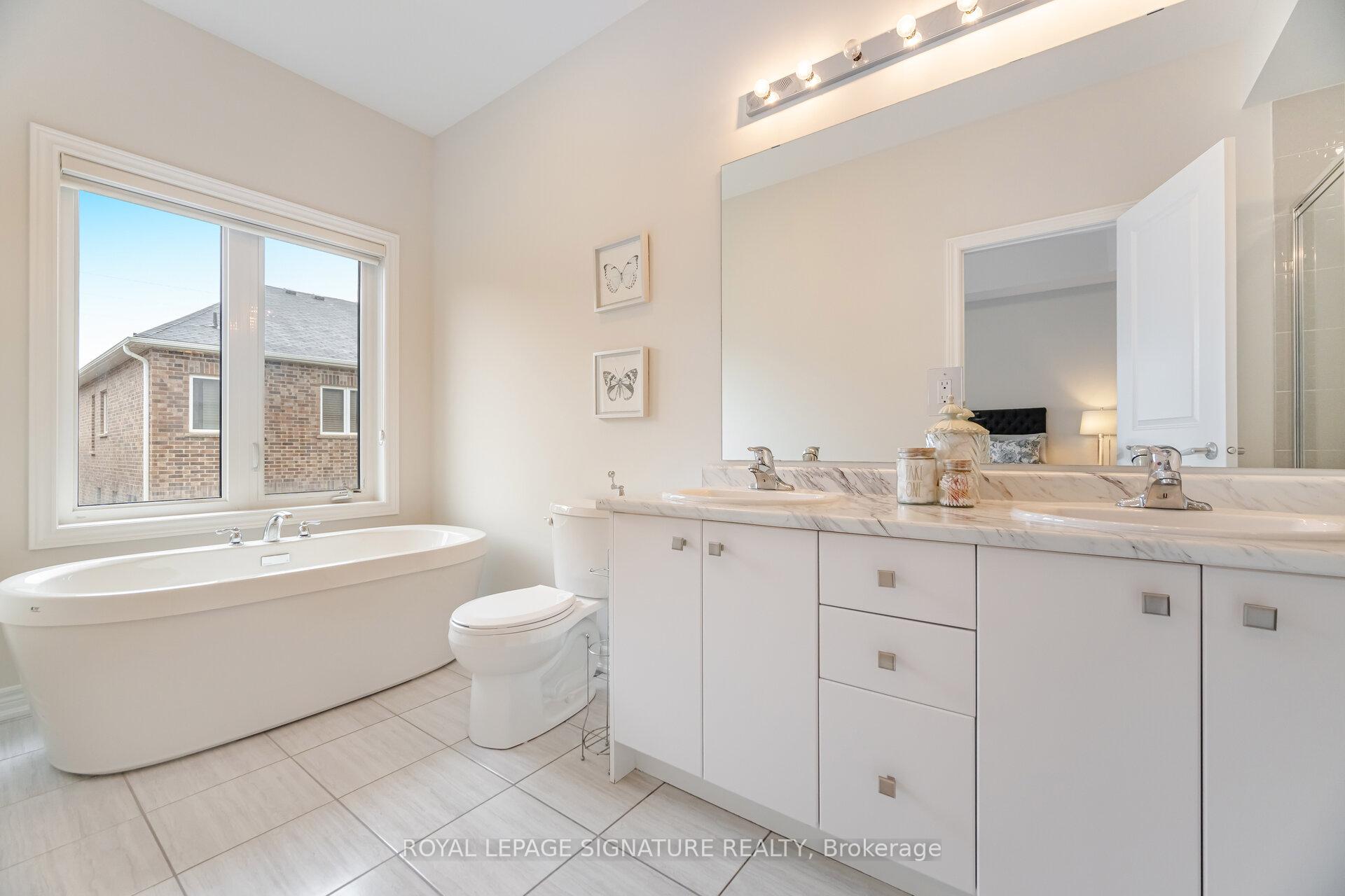 Photo 20 of 24 Brent Stephens Way, Brampton, Northwest Brampton — HOMEH