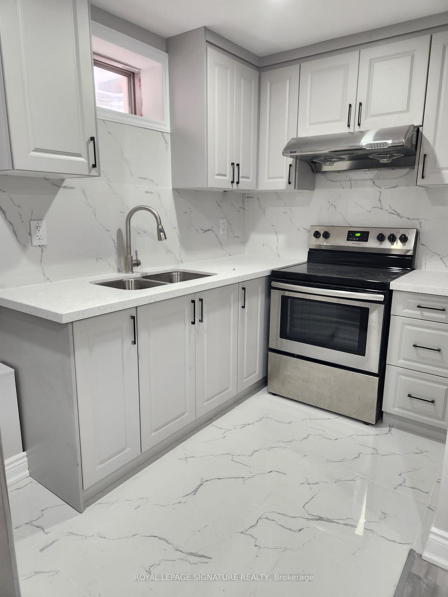 Photo 47 of 24 Brent Stephens Way, Brampton, Northwest Brampton — HOMEH