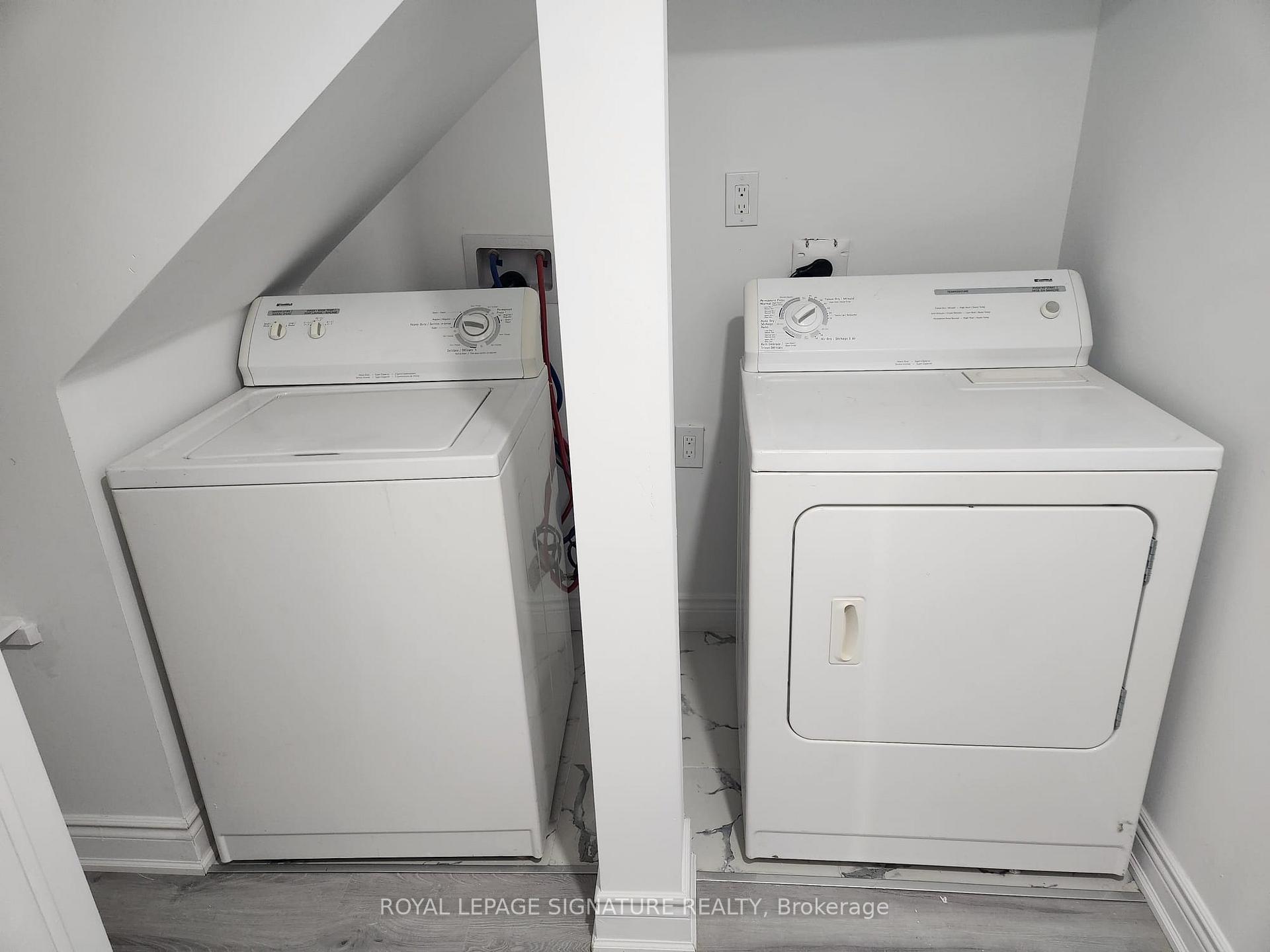 Photo 41 of 24 Brent Stephens Way, Brampton, Northwest Brampton — HOMEH