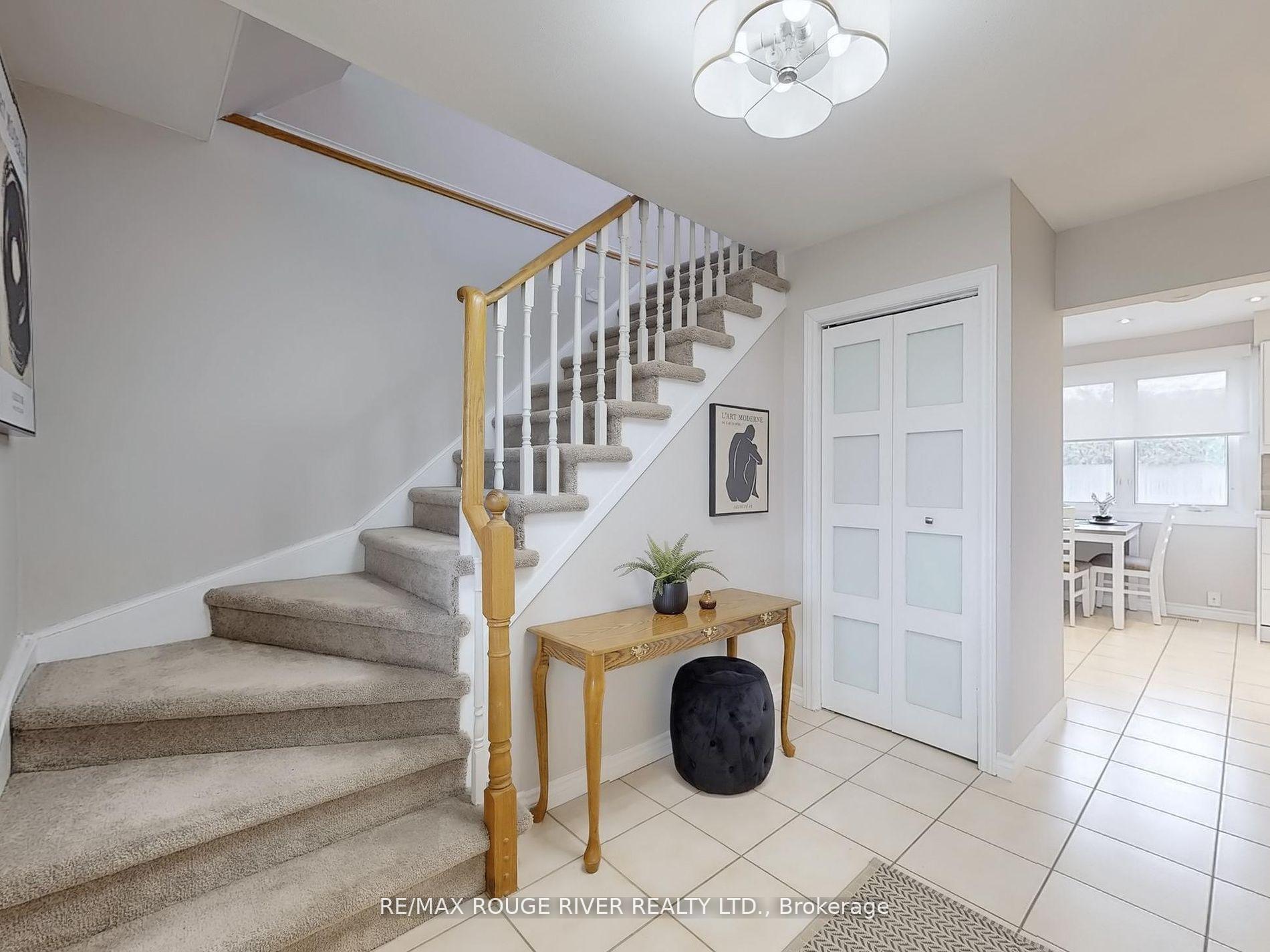 Photo 8 of 936 Cecylia Court, Pickering, West Shore — HOMEH