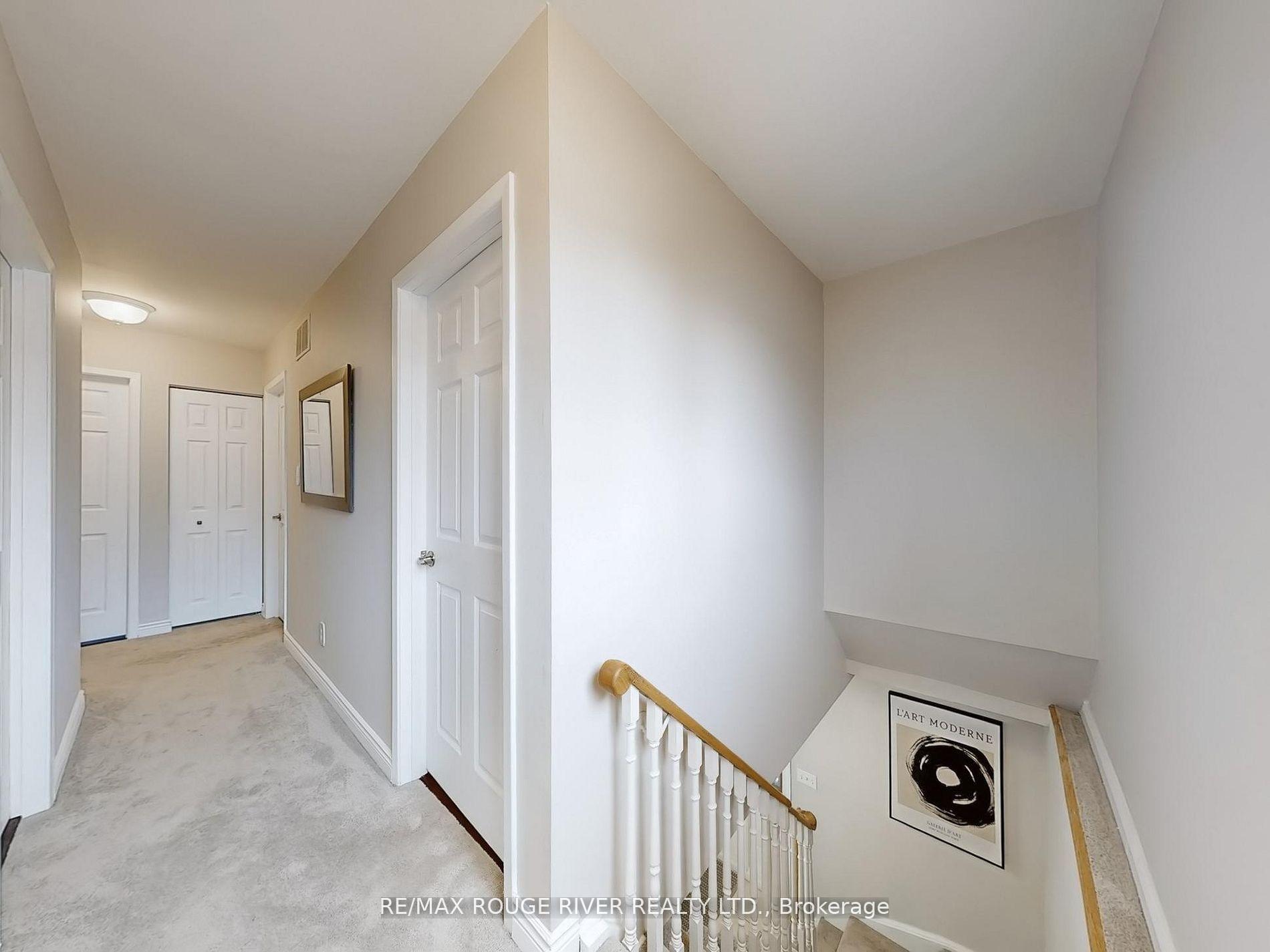 Photo 4 of 936 Cecylia Court, Pickering, West Shore — HOMEH