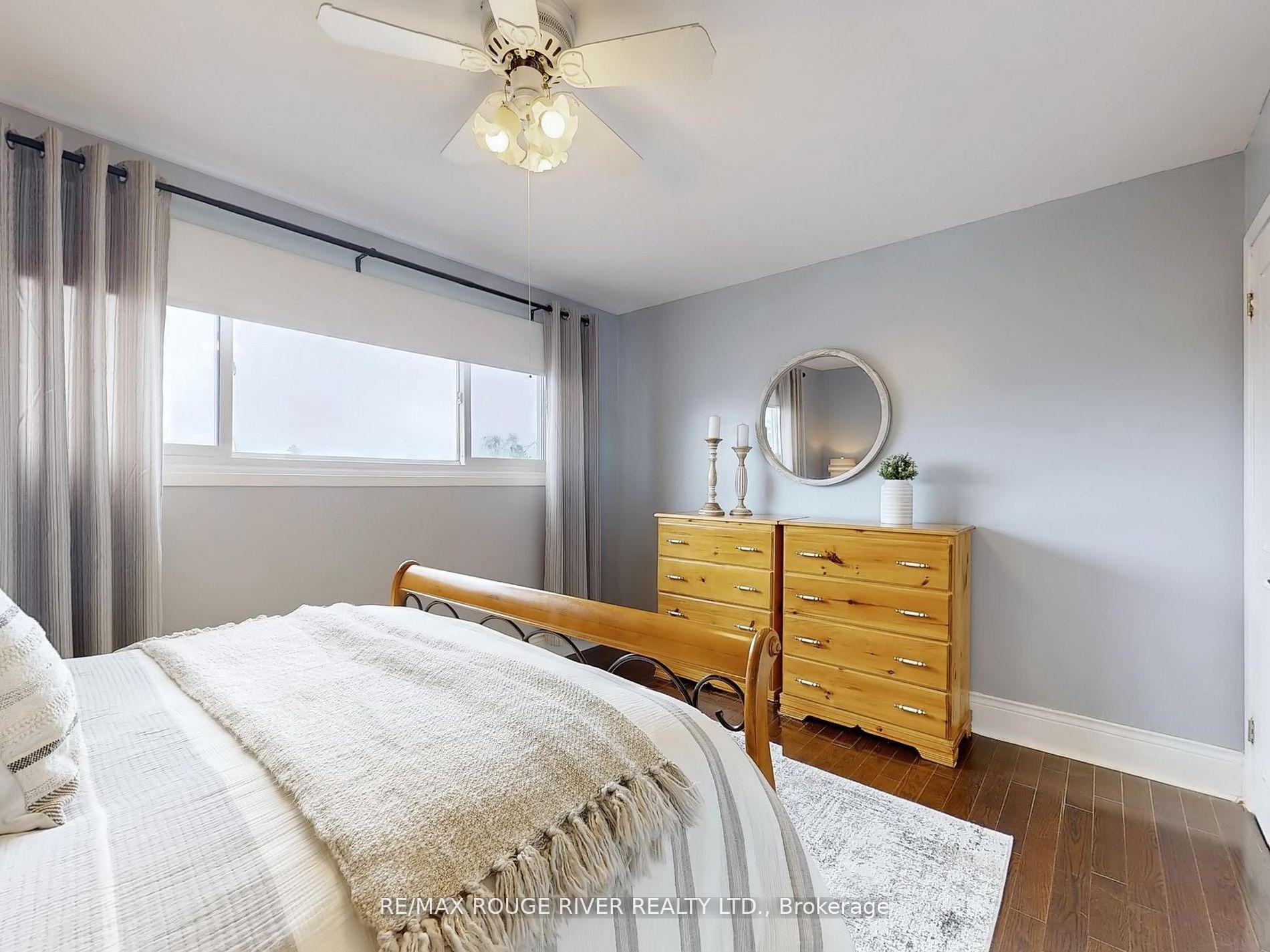 Photo 21 of 936 Cecylia Court, Pickering, West Shore — HOMEH