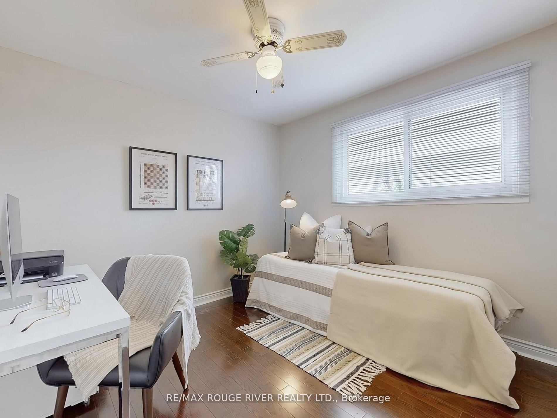 Photo 14 of 936 Cecylia Court, Pickering, West Shore — HOMEH