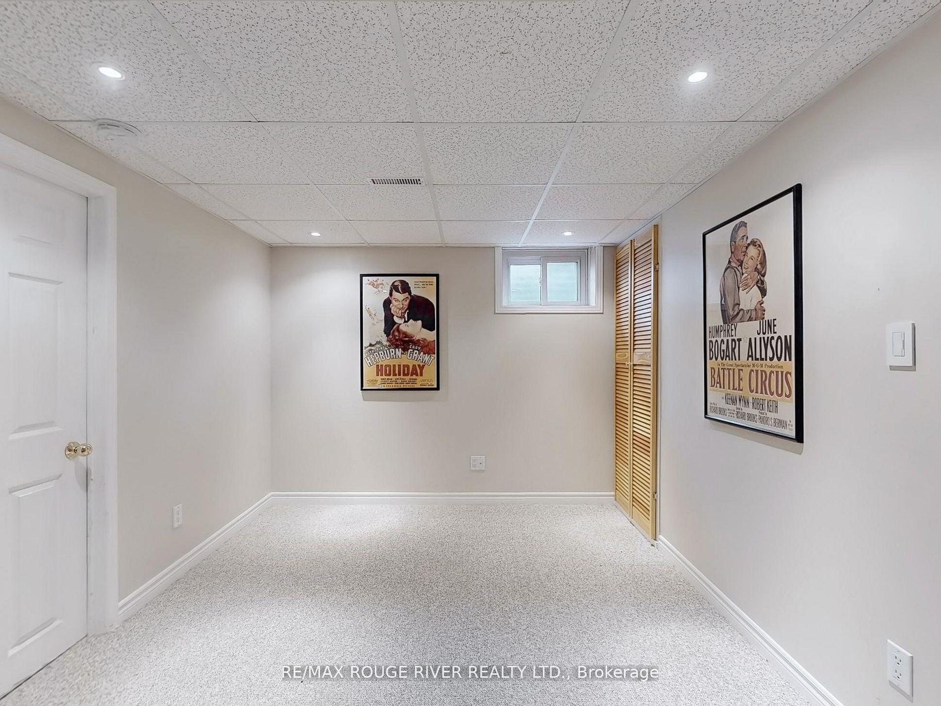 Photo 11 of 936 Cecylia Court, Pickering, West Shore — HOMEH
